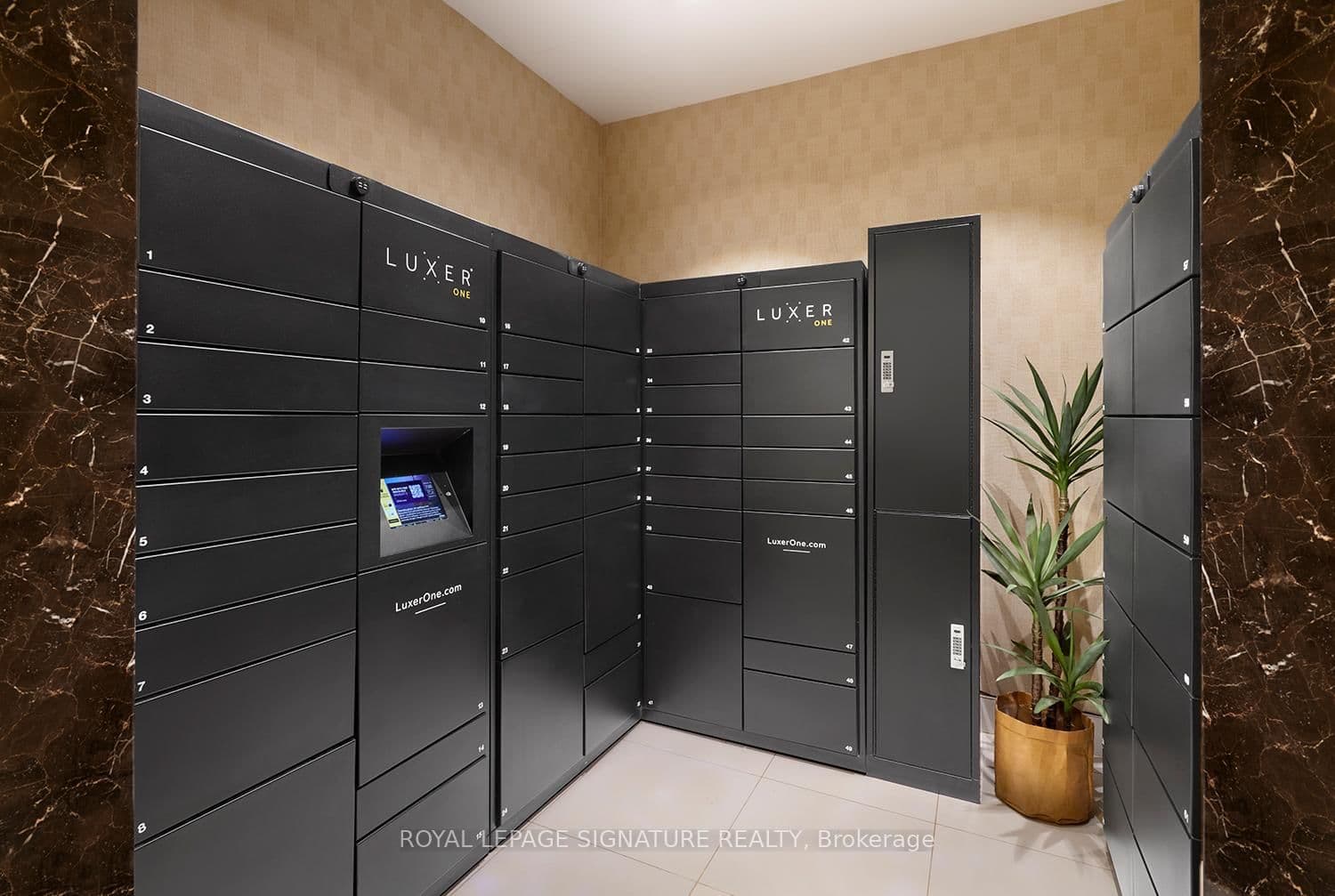 105 Harrison Garden Boulevard, Unit 1405 thumbnail 12