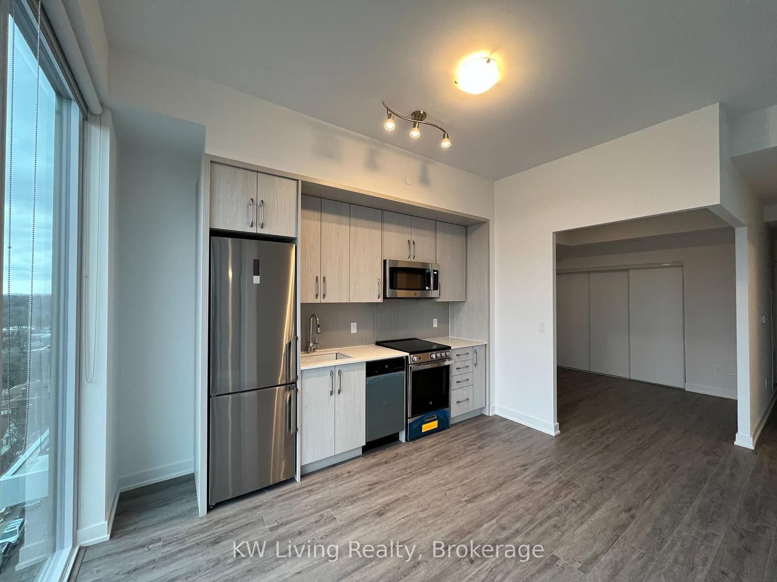 1 Cardiff Road, Unit 1105 thumbnail 8