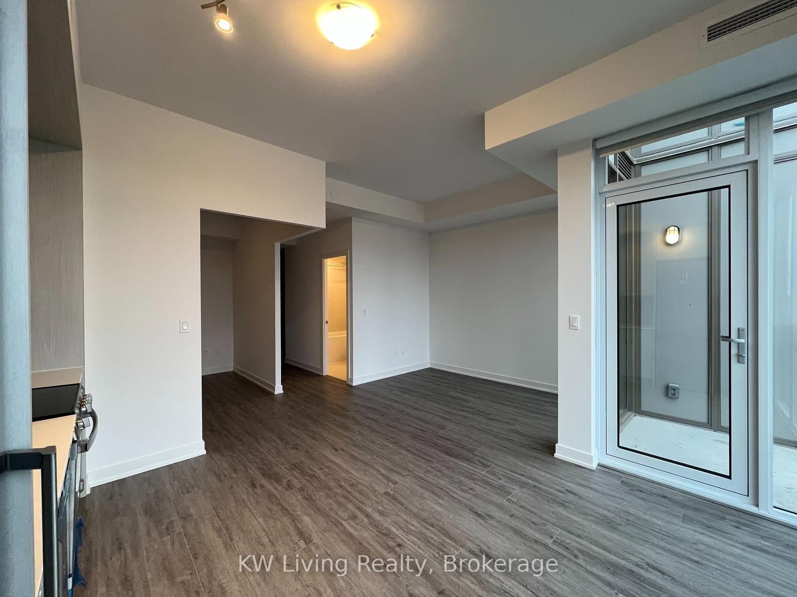 1 Cardiff Road, Unit 1105 thumbnail 9