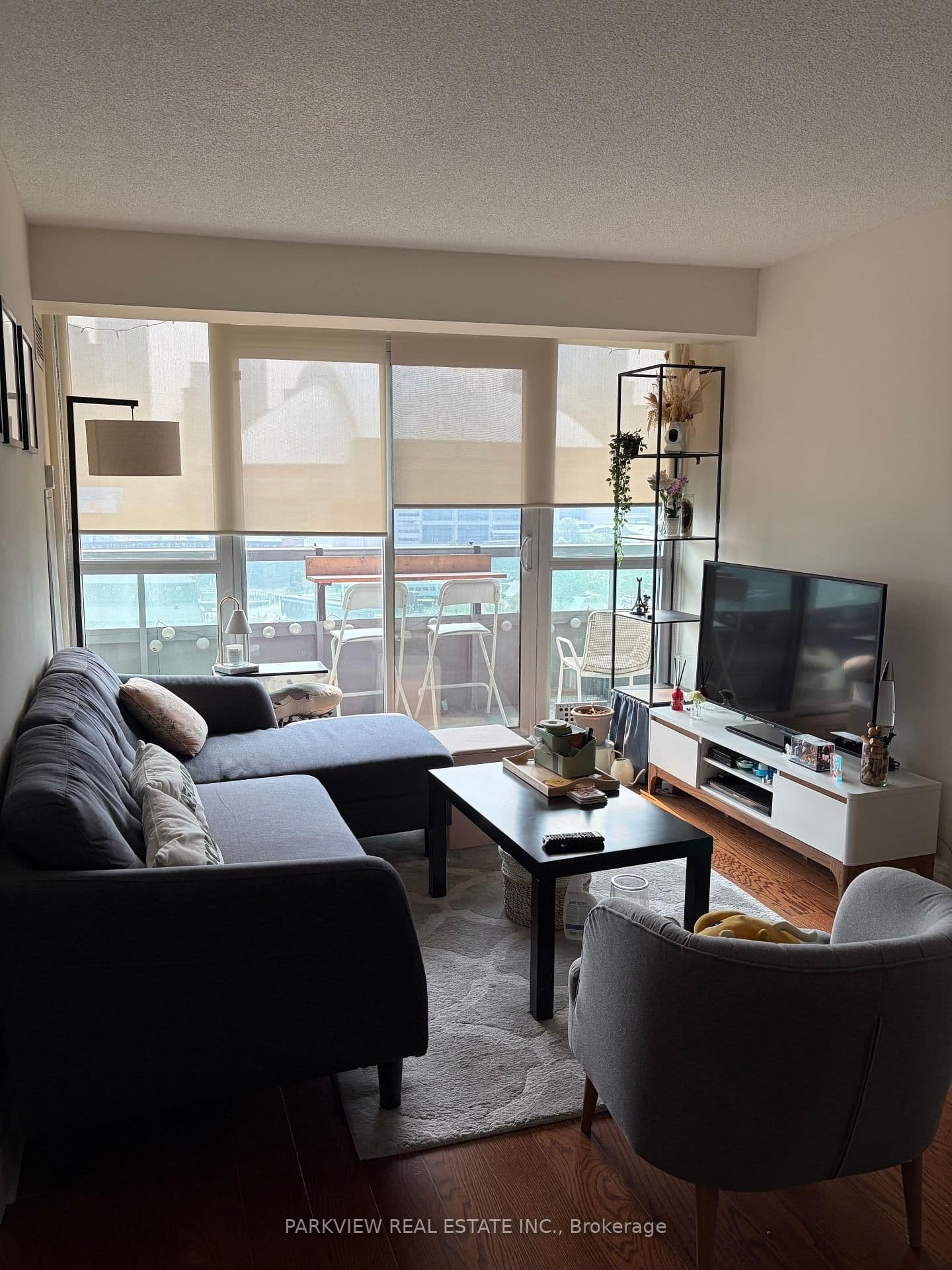 25 Lower Simcoe Street, Unit 1118 thumbnail 3