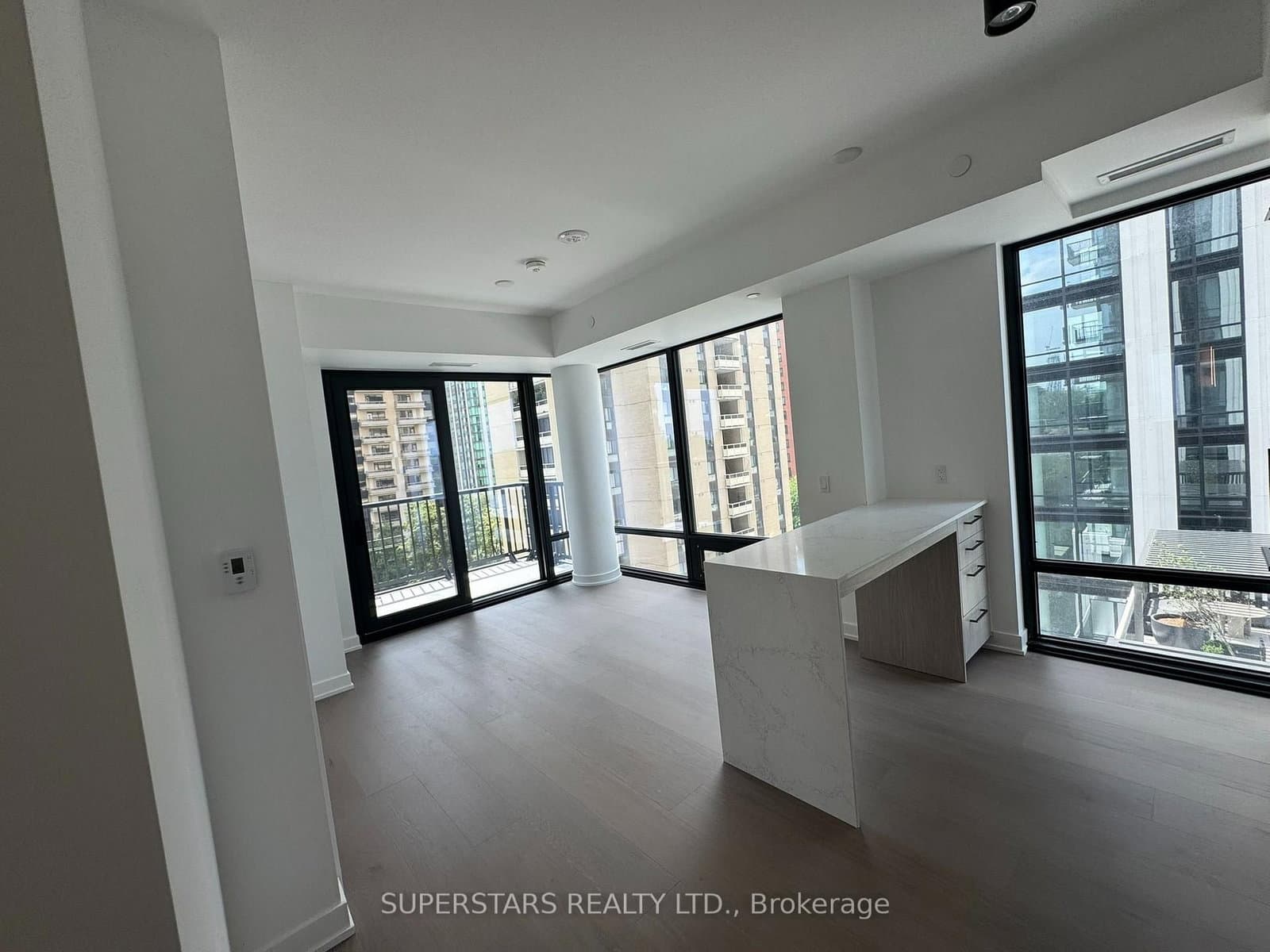 89 Montclair Avenue, Unit 1125 thumbnail 3