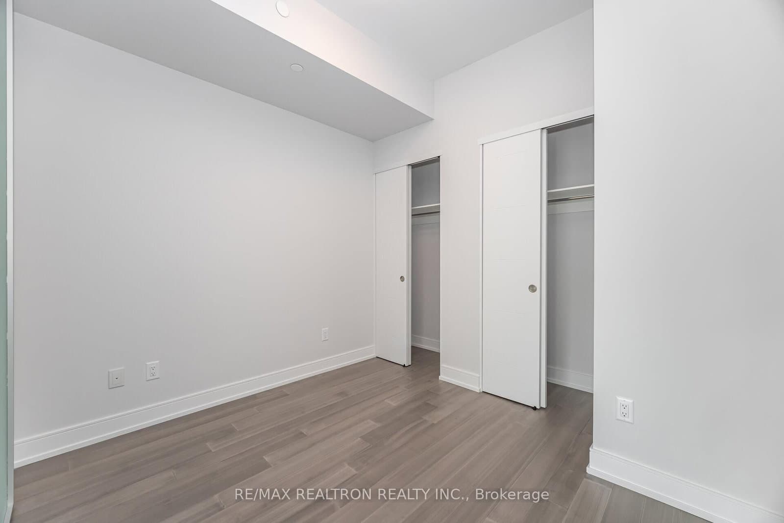 664 Spadina Avenue, Unit 508 thumbnail 13