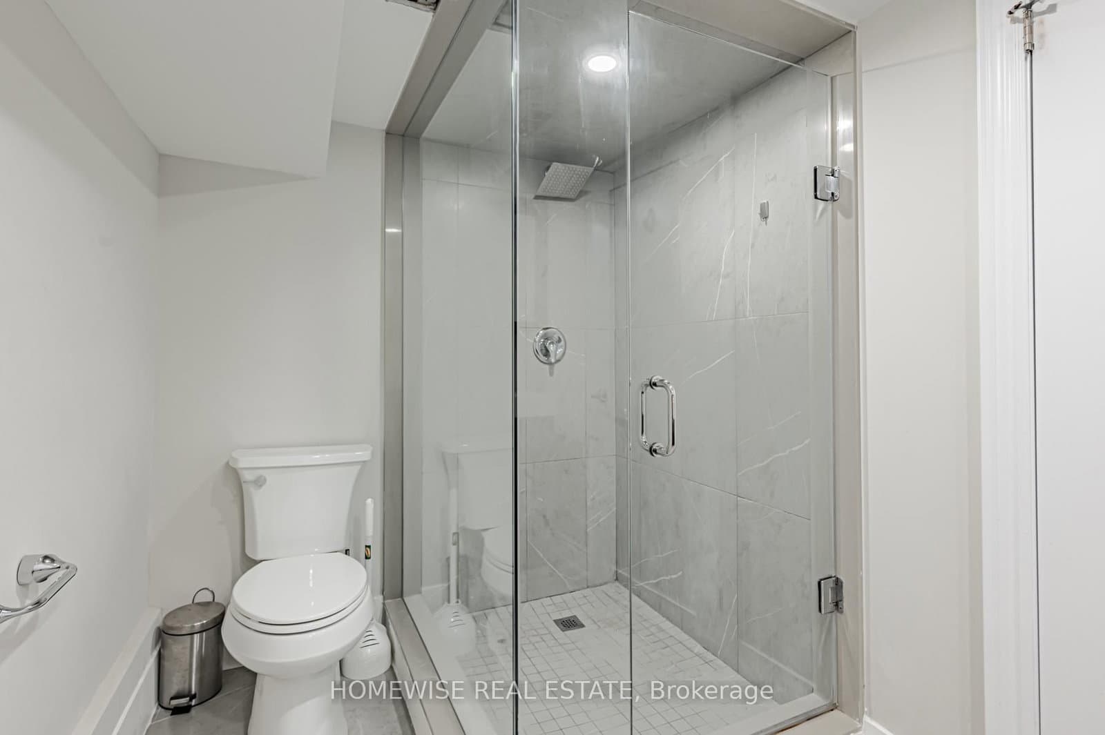 68 Fairleigh Crescent, Unit Lower thumbnail 13