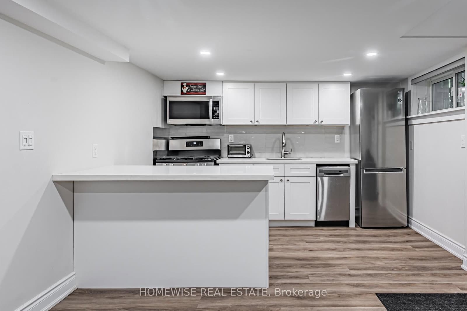 68 Fairleigh Crescent, Unit Lower thumbnail 5