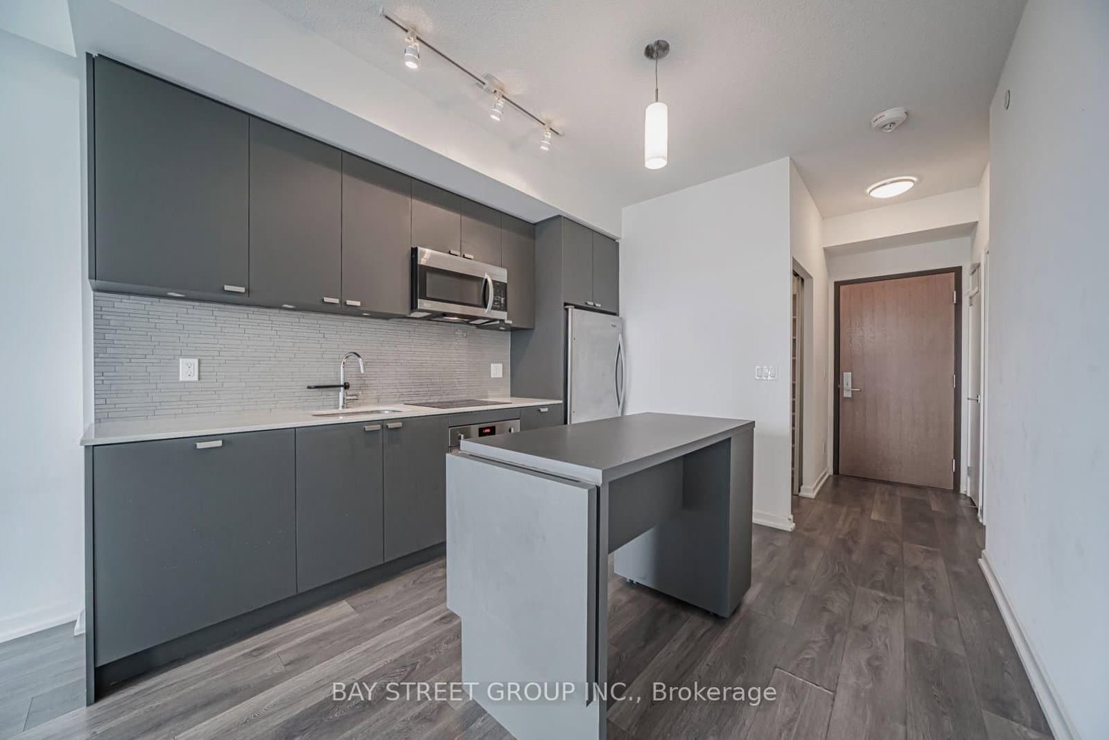 56 Forest Manor Road, Unit 1205 thumbnail 10