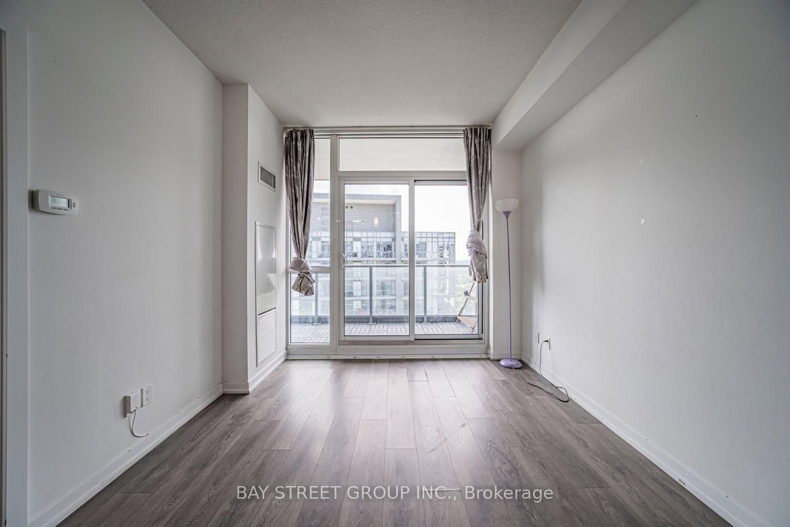 56 Forest Manor Road, Unit 1205 thumbnail 11