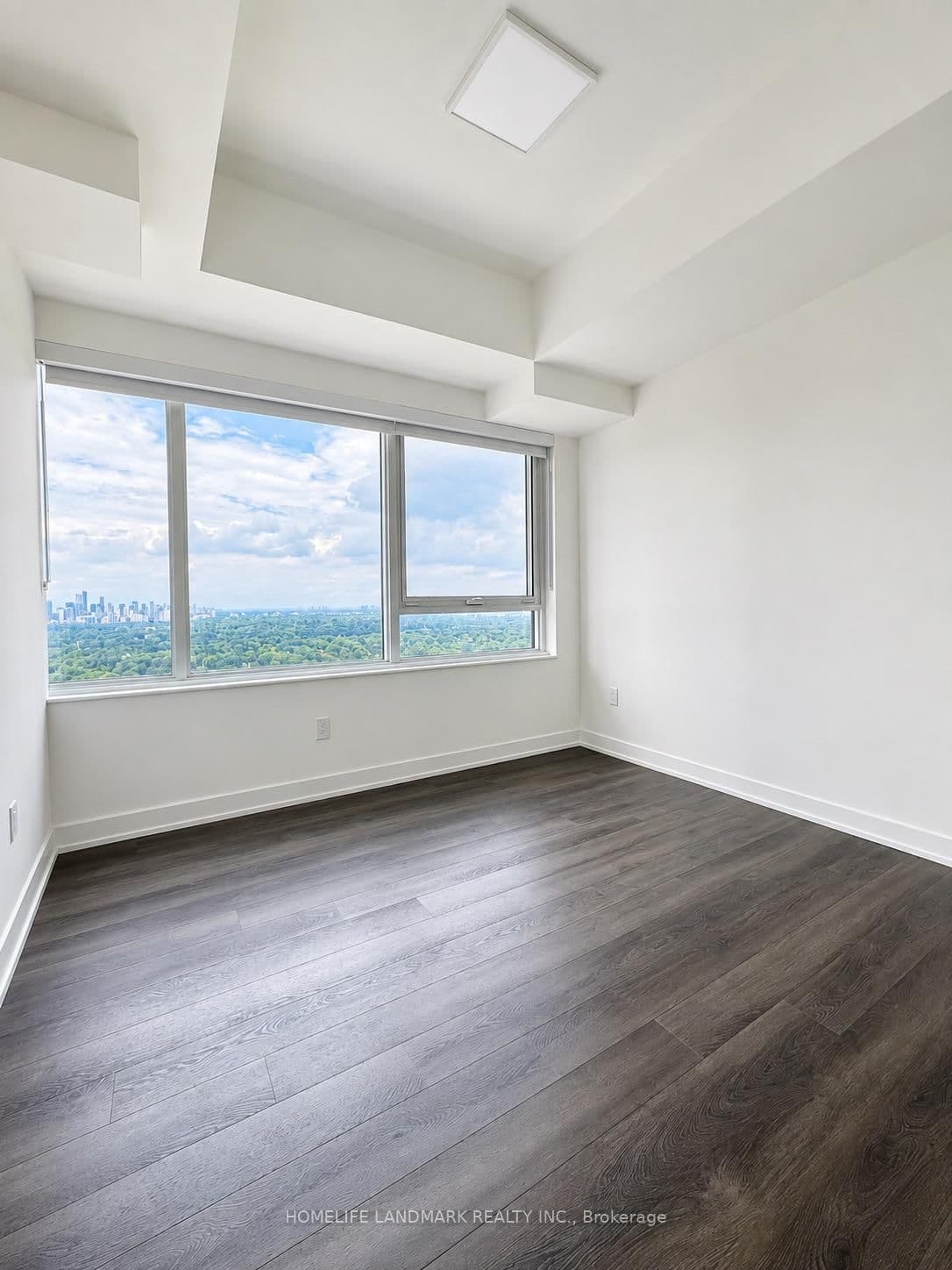 609 Sherbourne Street, Unit 3904 thumbnail 6
