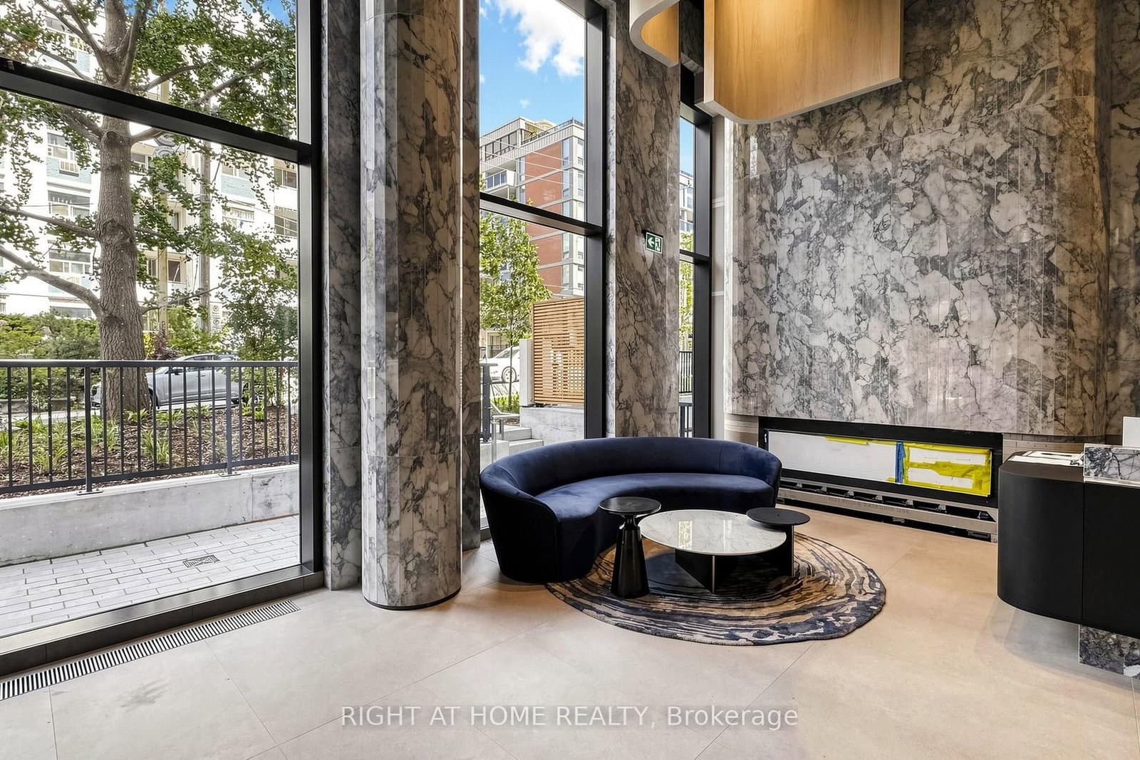 91 Montclair Avenue, Unit 1009 thumbnail 3