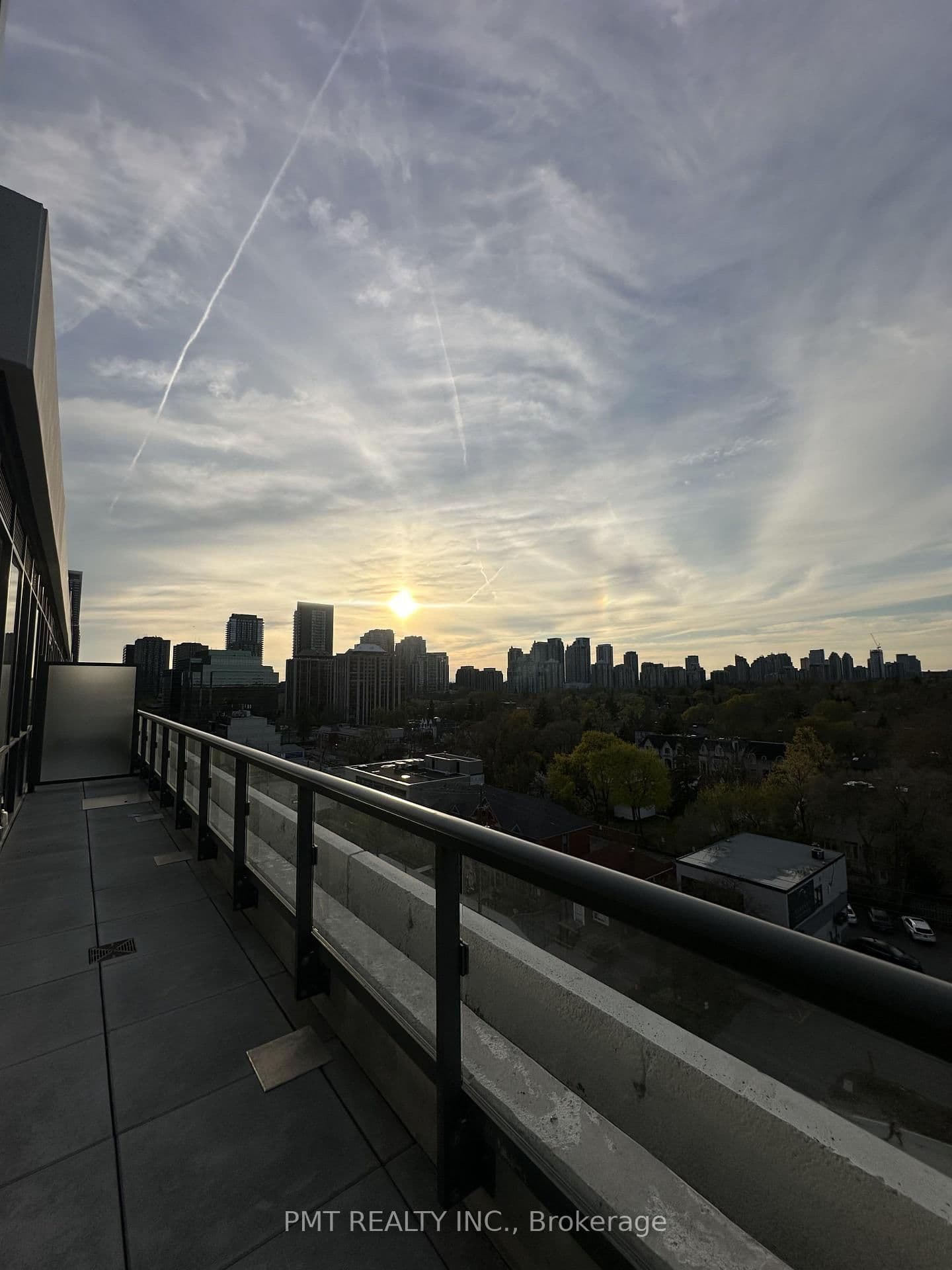 181 Sheppard Avenue E, Unit 801 thumbnail 10