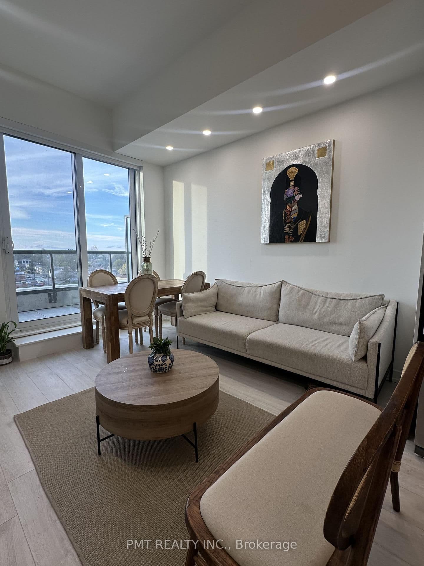181 Sheppard Avenue E, Unit 801 thumbnail 3