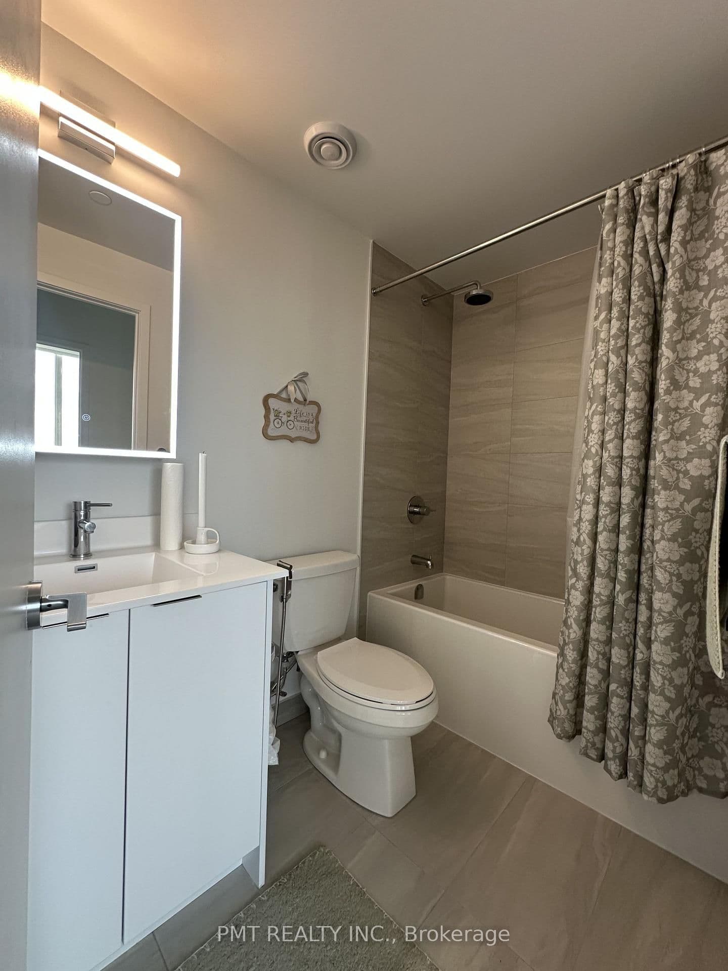 181 Sheppard Avenue E, Unit 801 thumbnail 5