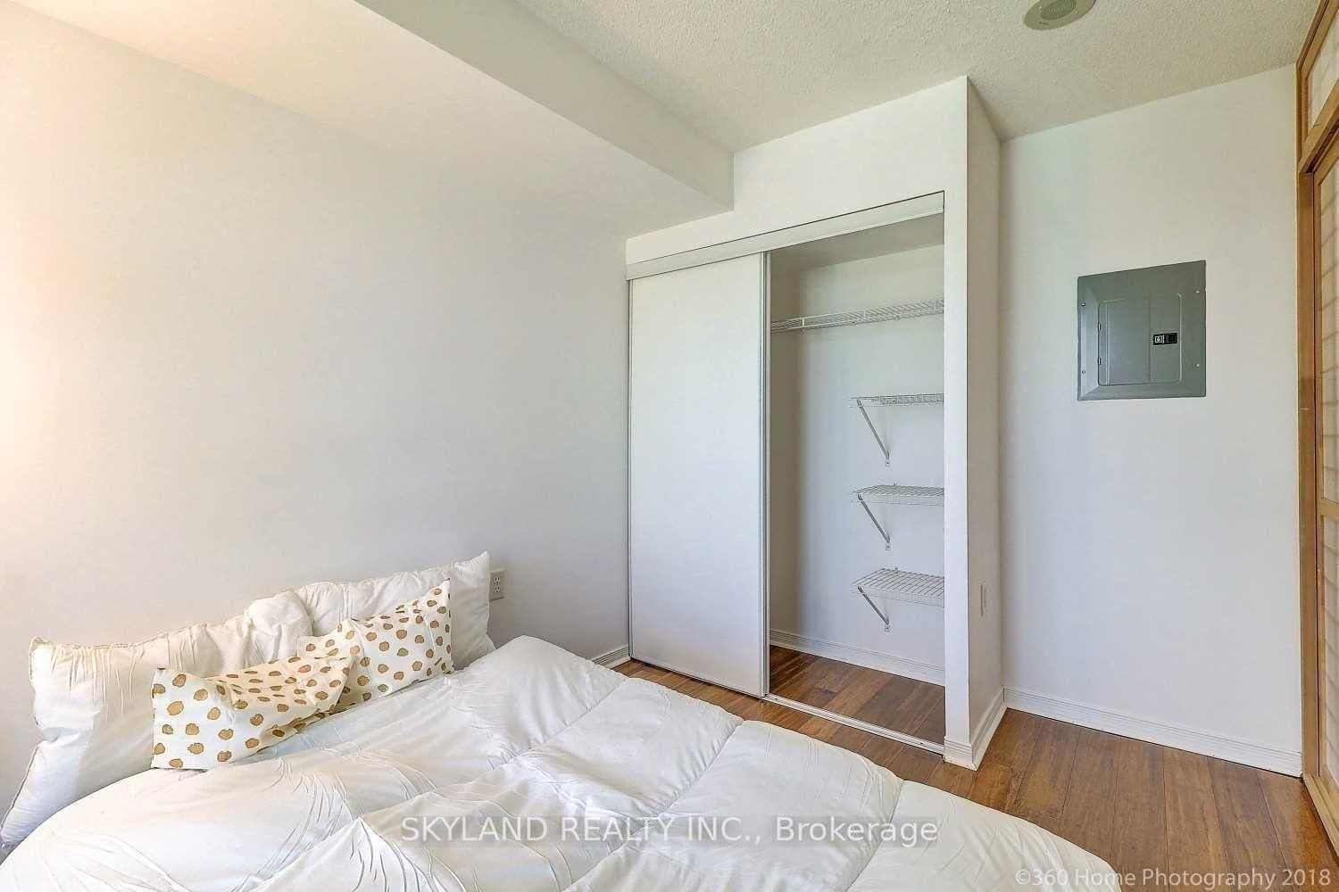 22 Olive Avenue, Unit 1703 thumbnail 17