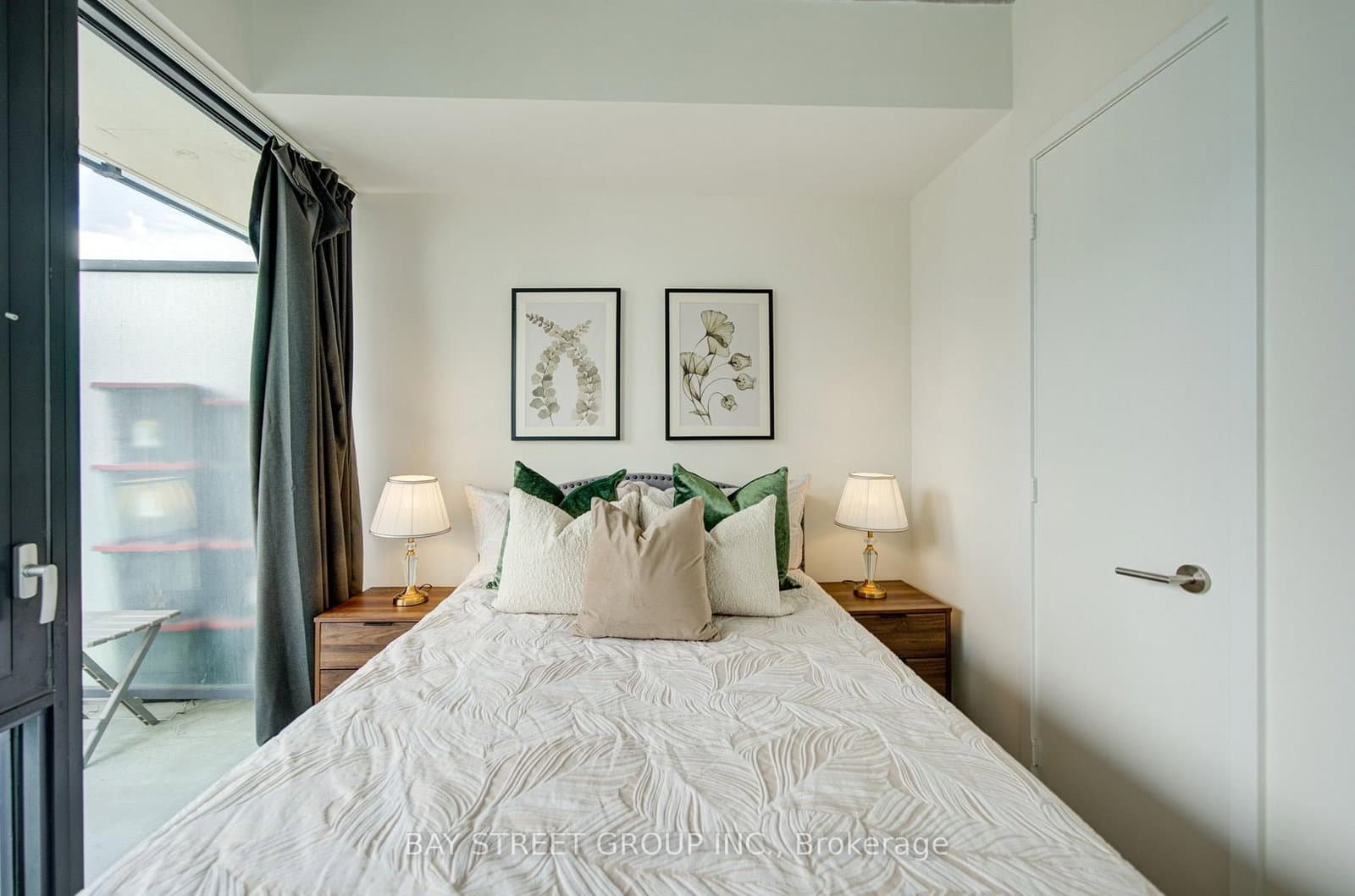 161 Roehampton Avenue, Unit 3303 thumbnail 31