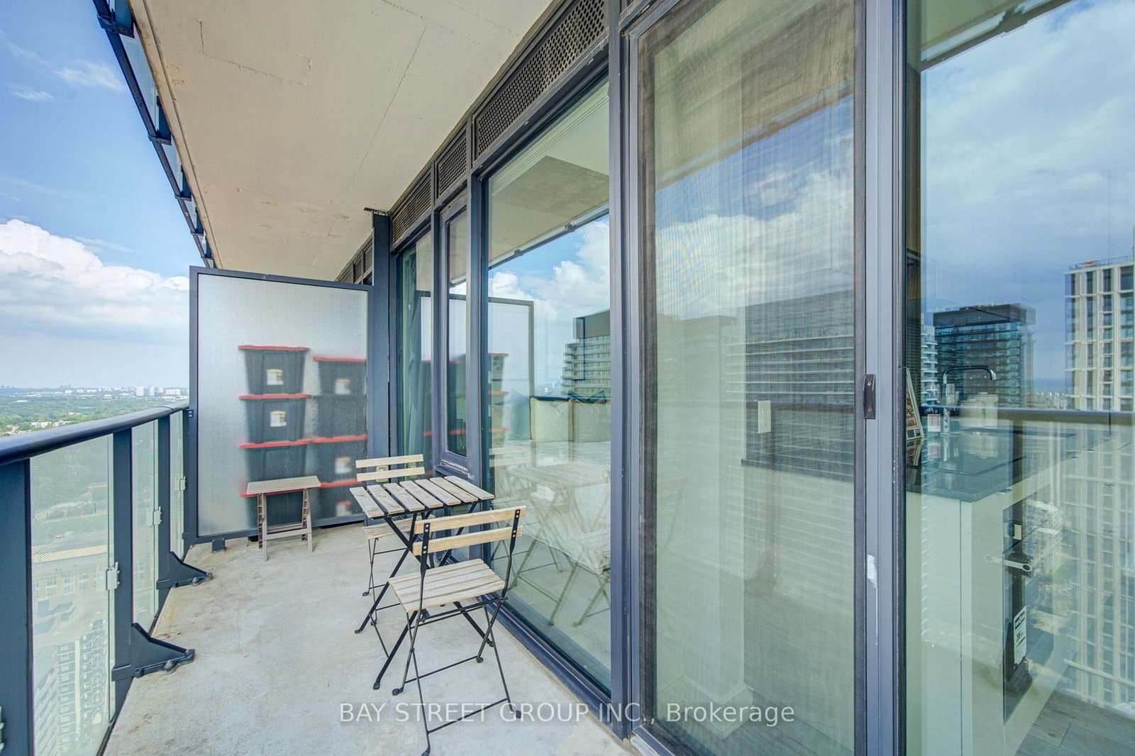 161 Roehampton Avenue, Unit 3303 thumbnail 35