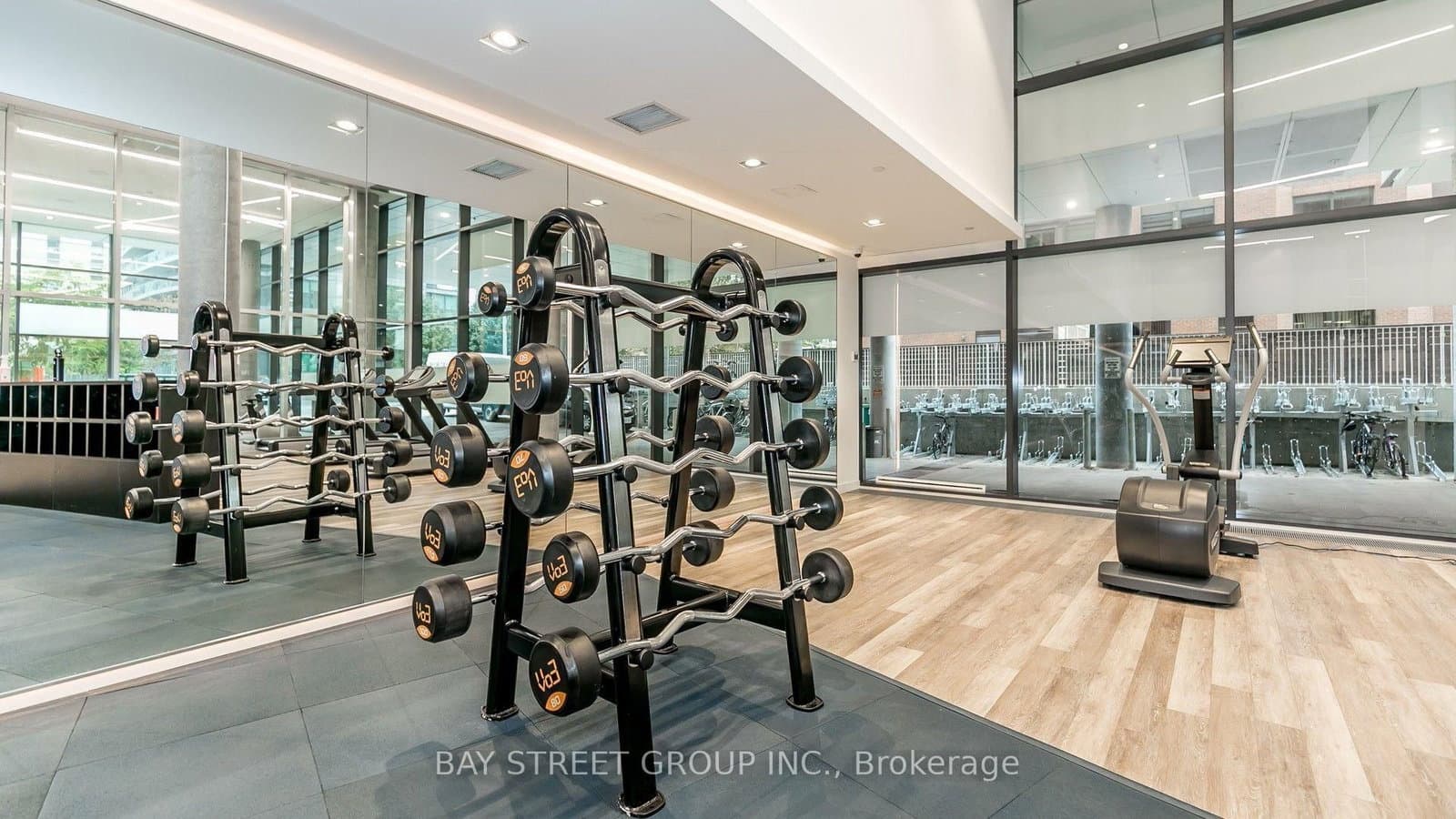 161 Roehampton Avenue, Unit 3303 thumbnail 40