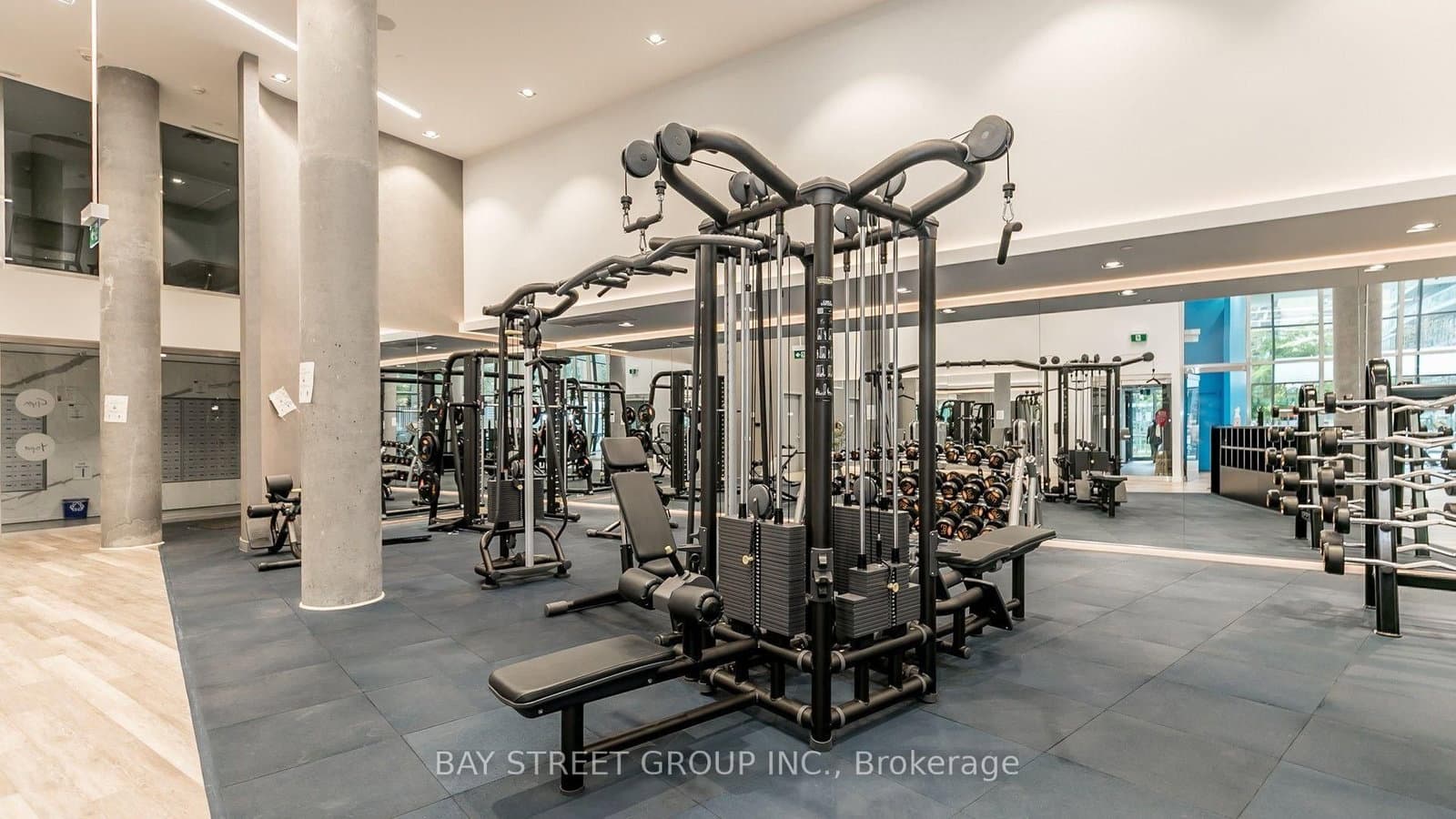 161 Roehampton Avenue, Unit 3303 thumbnail 42