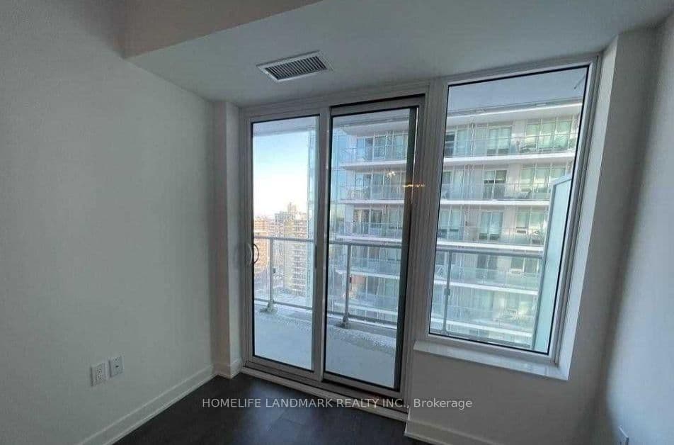 99 Broadway Avenue, Unit 1205 thumbnail 8