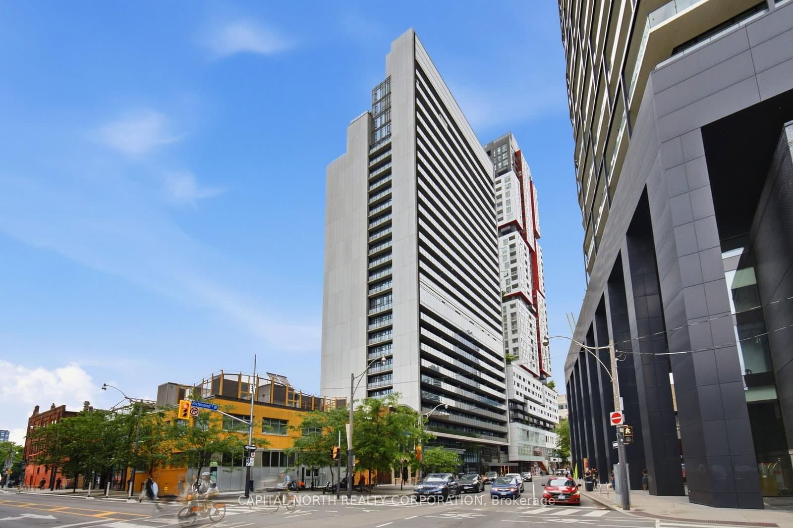 330 Richmond Street W, Unit 1612