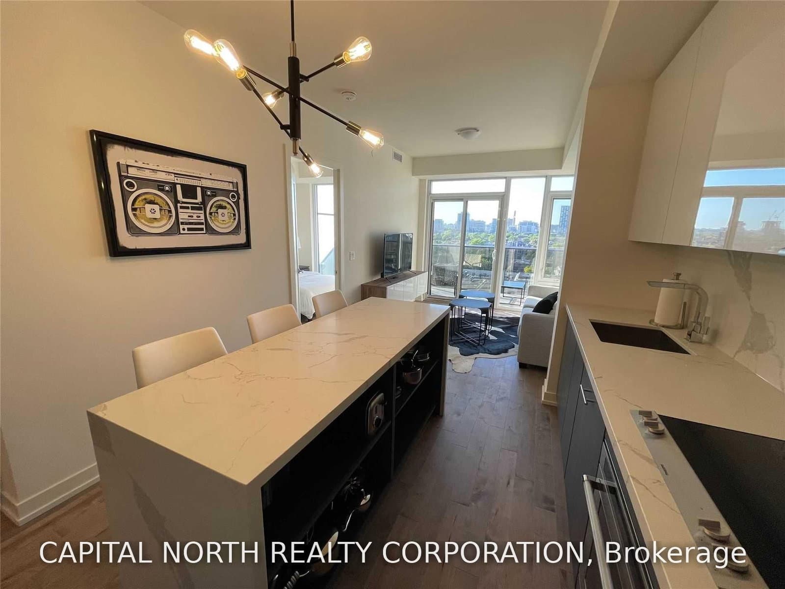 330 Richmond Street W, Unit 1612 thumbnail 9