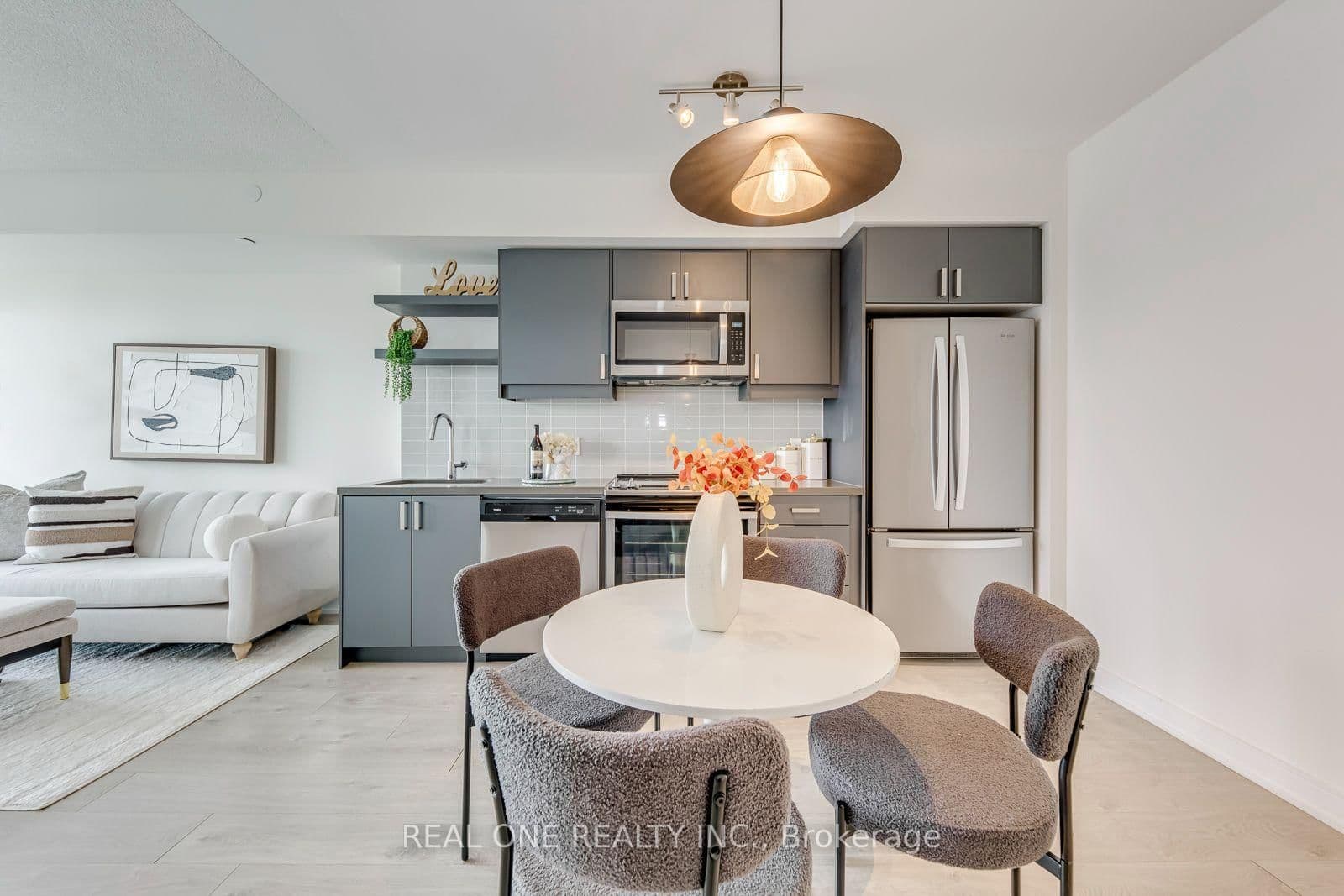 50 Wellesley Street E, Unit 3706 thumbnail 11