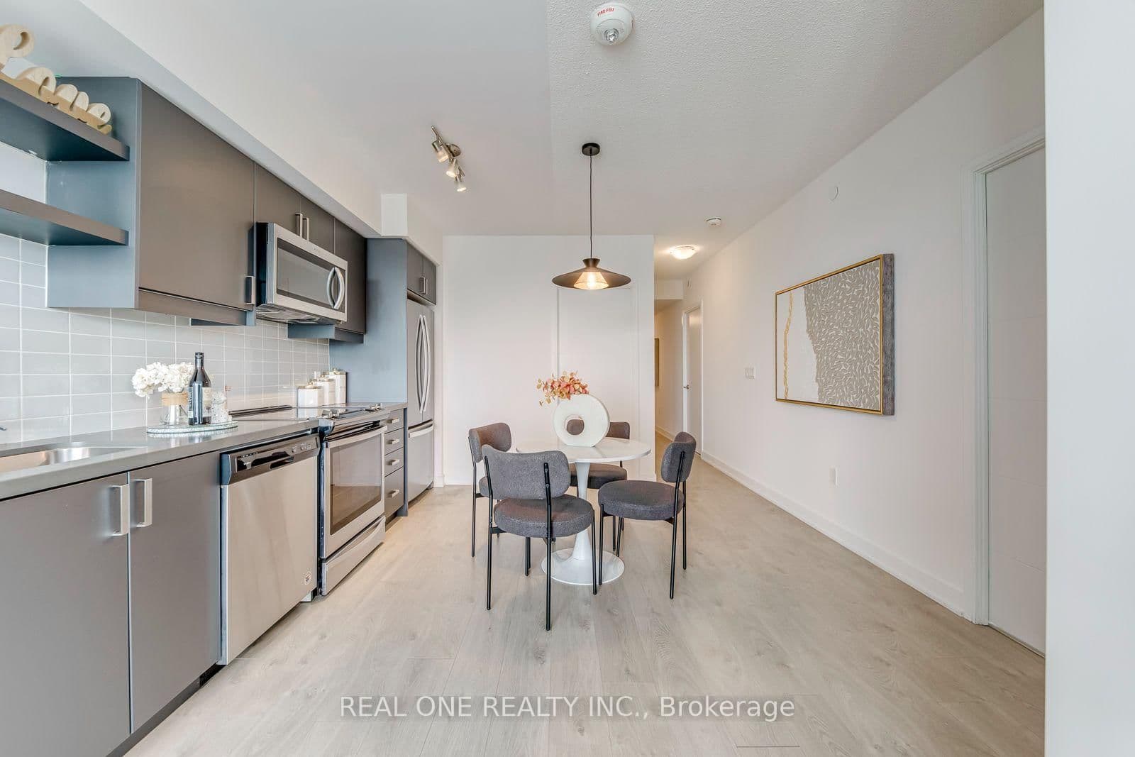 50 Wellesley Street E, Unit 3706 thumbnail 13
