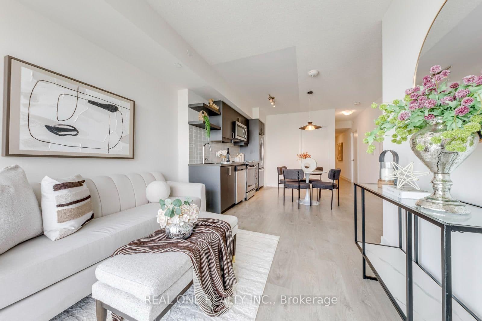 50 Wellesley Street E, Unit 3706 thumbnail 20