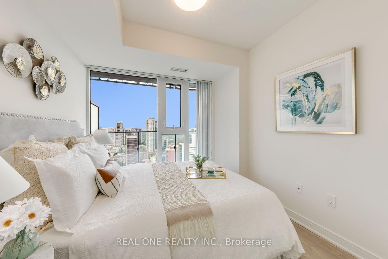 50 Wellesley Street E, Unit 3706 thumbnail 23