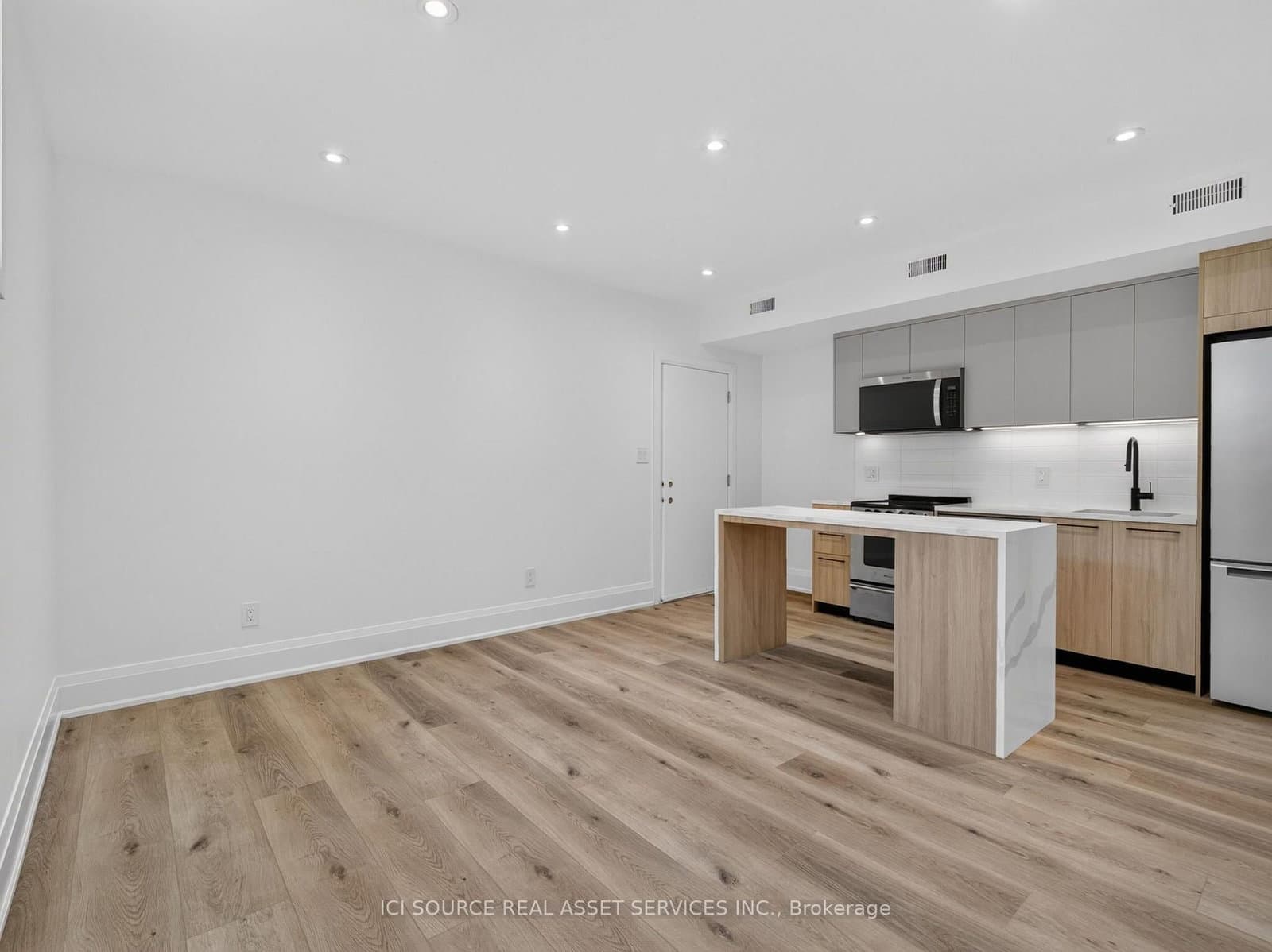 28 Norcross Road, Unit Unit 6 thumbnail 5