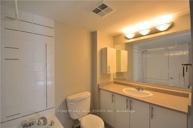 92 King Street E, Unit 211 thumbnail 10