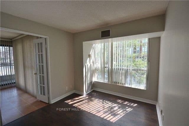 92 King Street E, Unit 211 thumbnail 6
