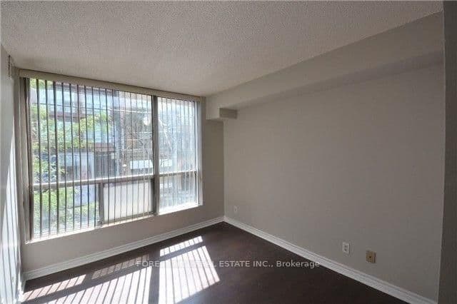 92 King Street E, Unit 211 thumbnail 7