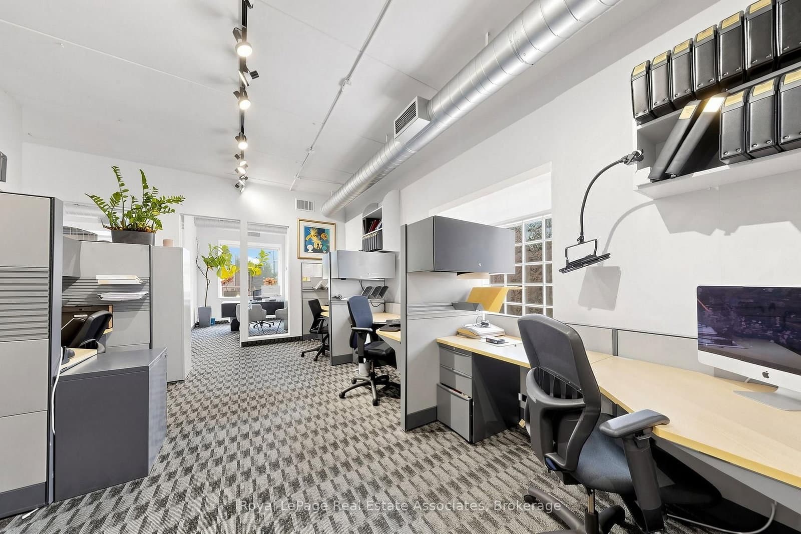 645 King Street W, Unit Second Level thumbnail 23