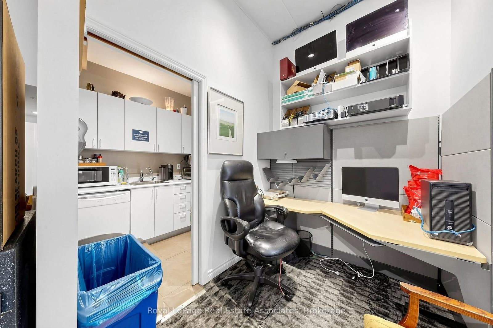 645 King Street W, Unit Second Level thumbnail 30