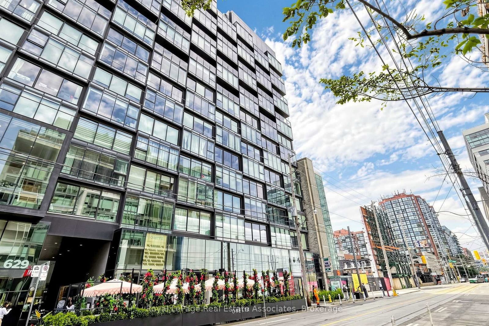 645 King Street W, Unit Second Level thumbnail 38