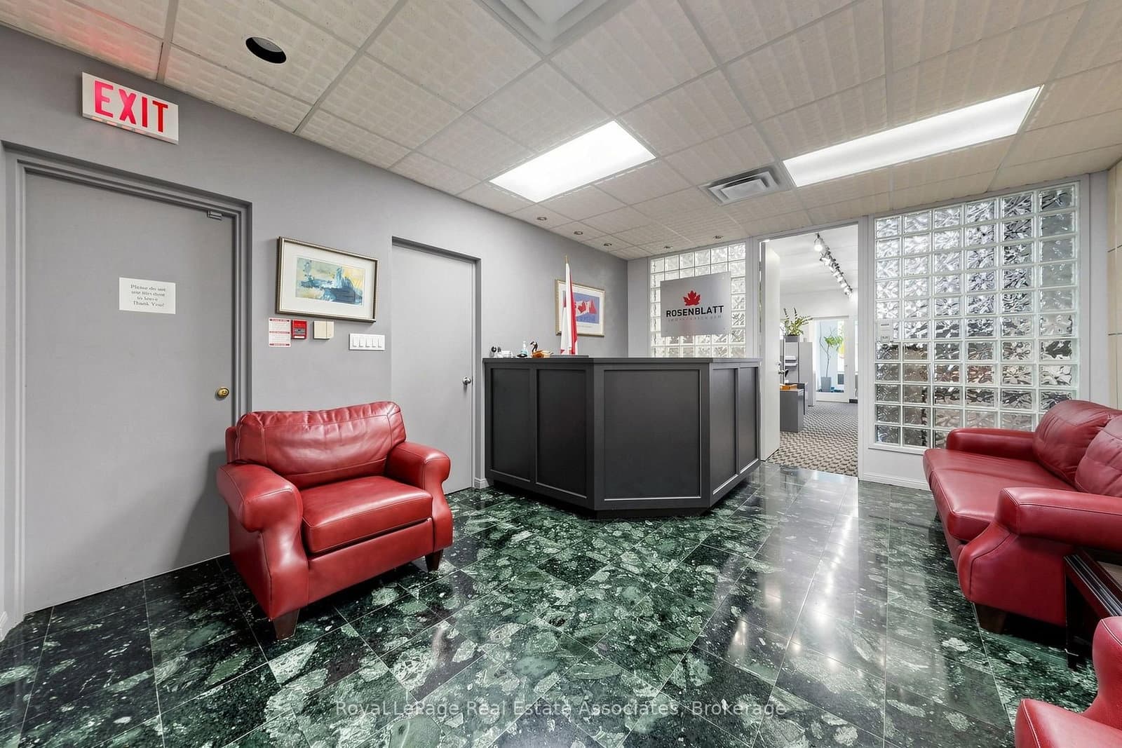 645 King Street W, Unit Second Level thumbnail 4