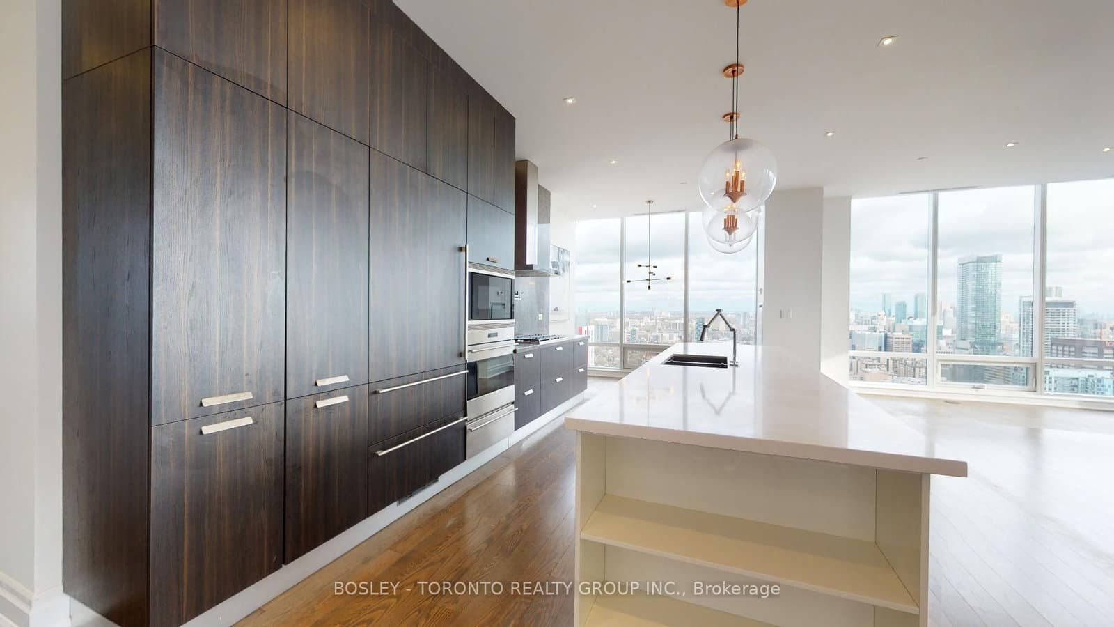 295 Adelaide Street W, Unit PH01 thumbnail 3