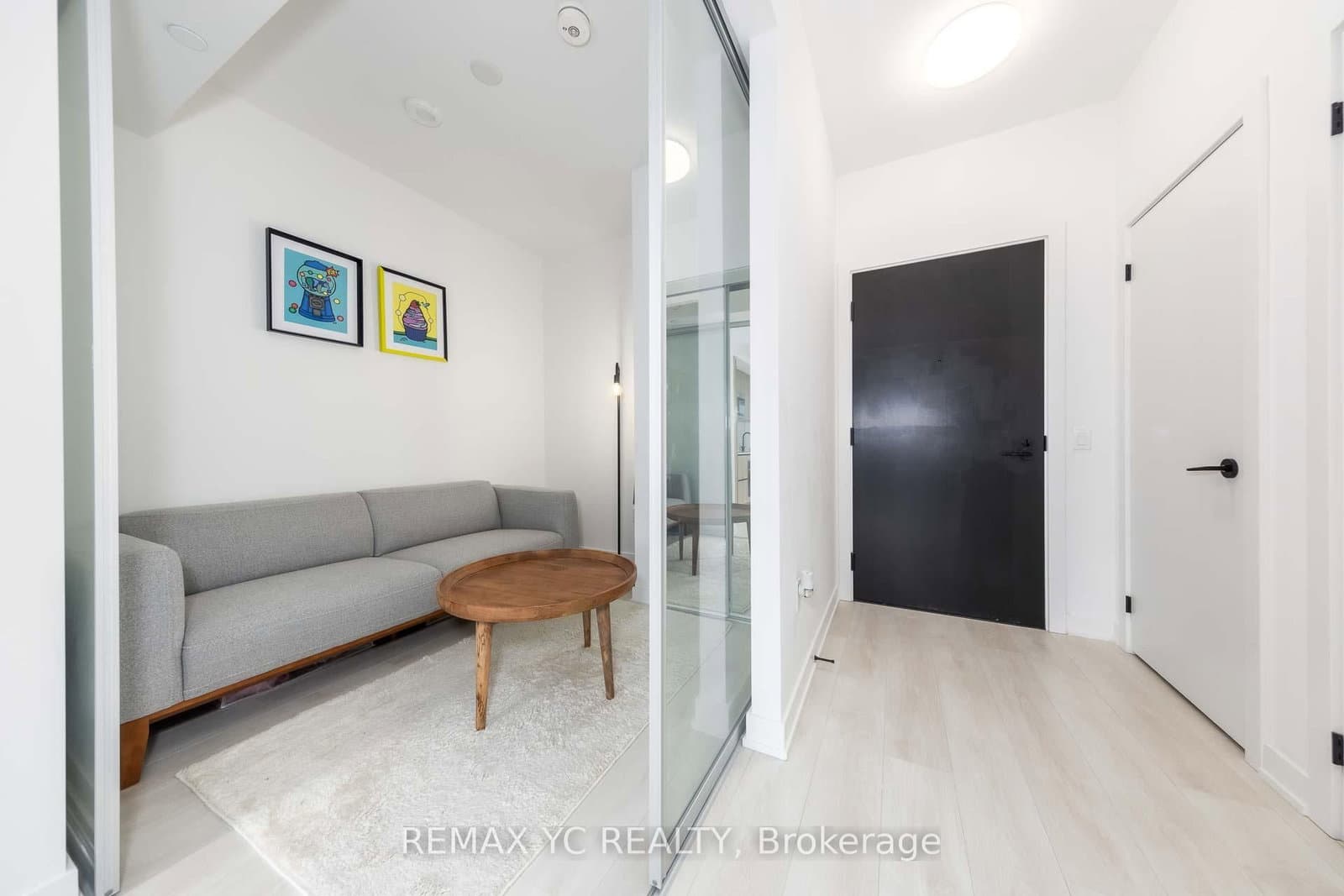 117 Broadway Avenue, Unit 703 thumbnail 10
