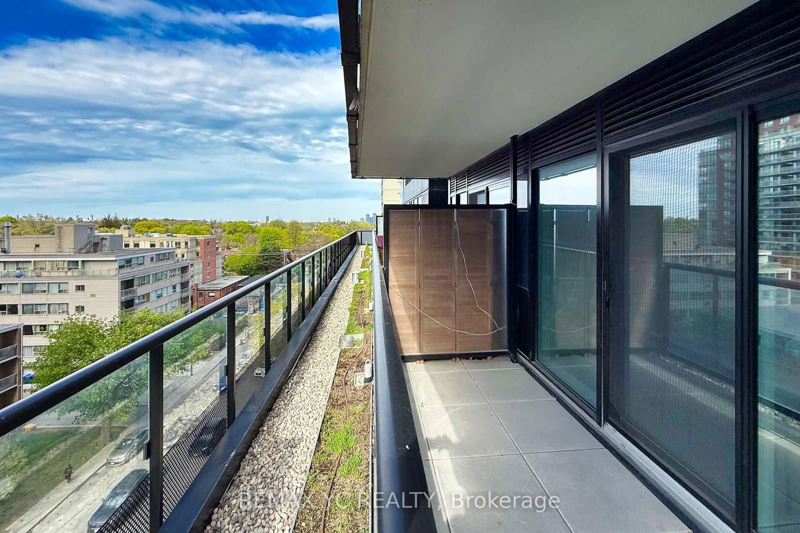 117 Broadway Avenue, Unit 703 thumbnail 26