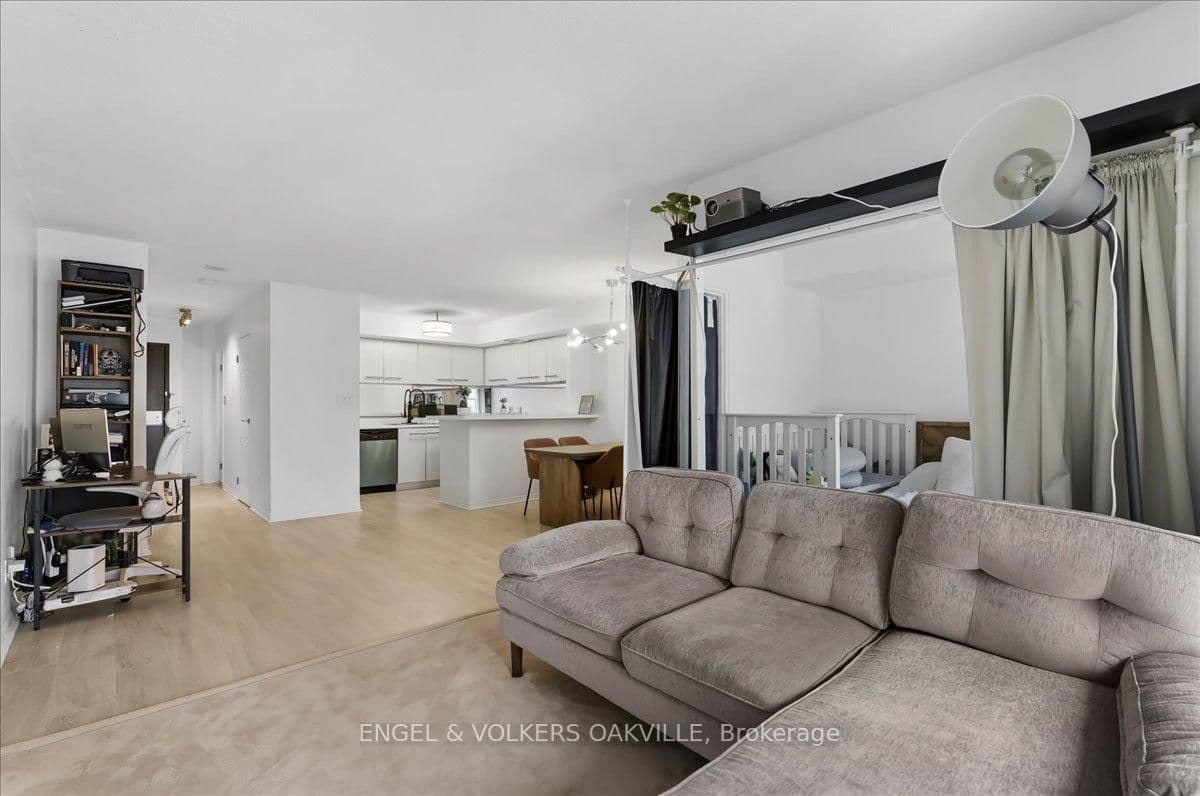 25 The Esplanade, Unit 1811 thumbnail 16