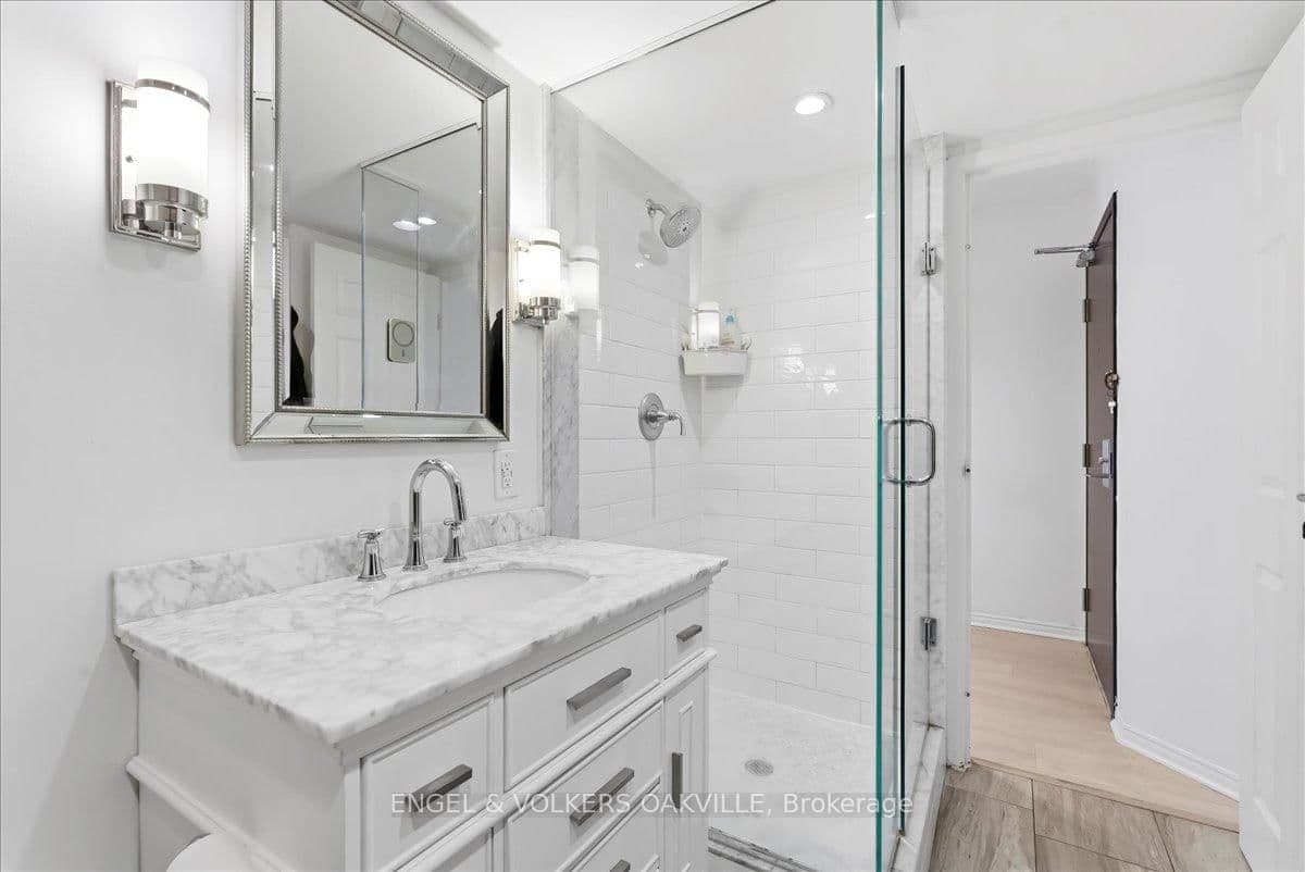 25 The Esplanade, Unit 1811 thumbnail 20