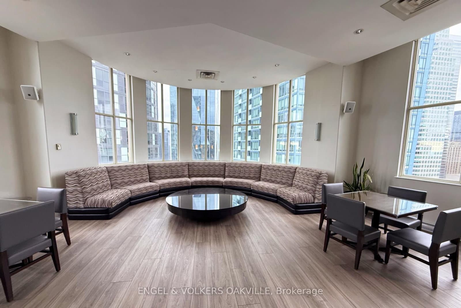 25 The Esplanade, Unit 1811 thumbnail 25