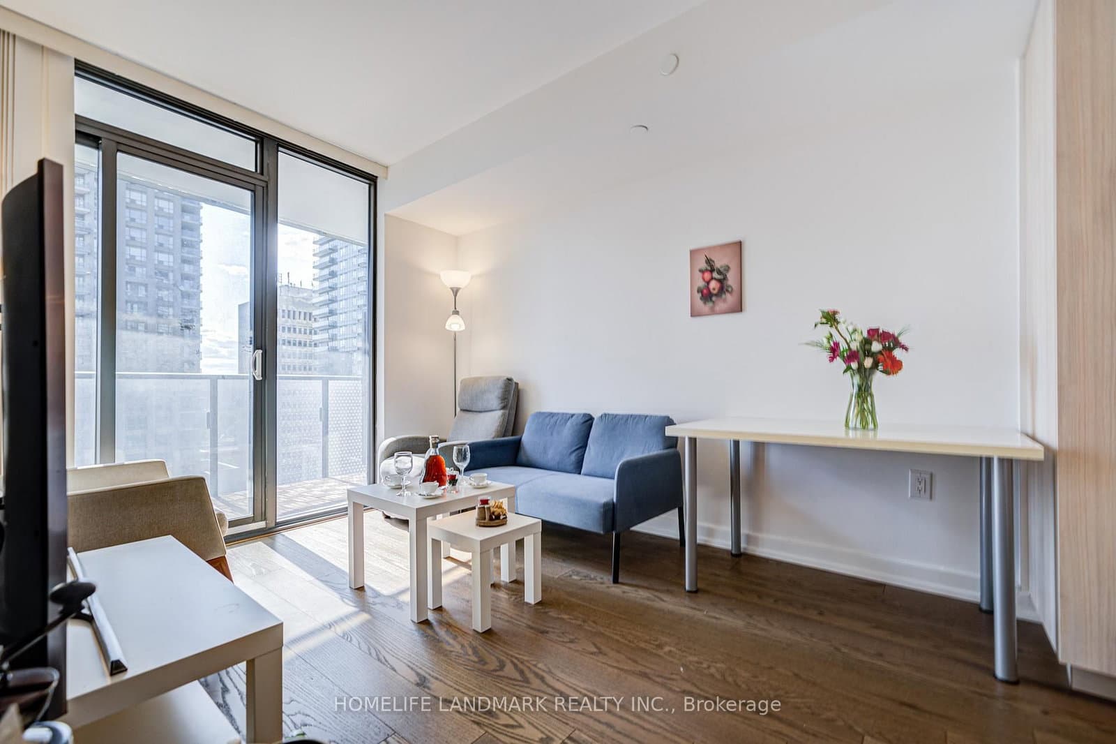 11 Wellesley Street W, Unit 1106 thumbnail 13