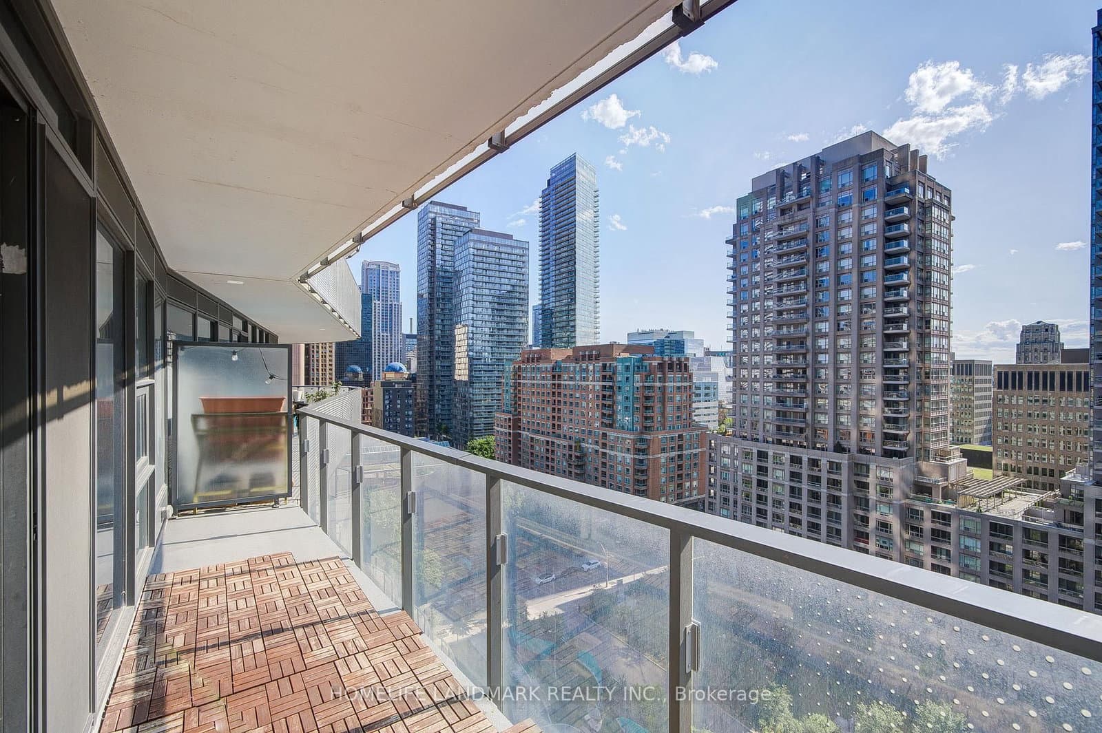 11 Wellesley Street W, Unit 1106 thumbnail 26