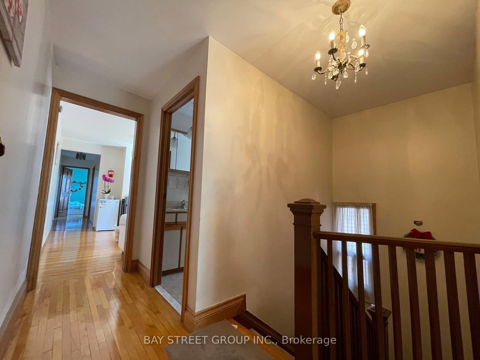 543 Crawford Street thumbnail 11