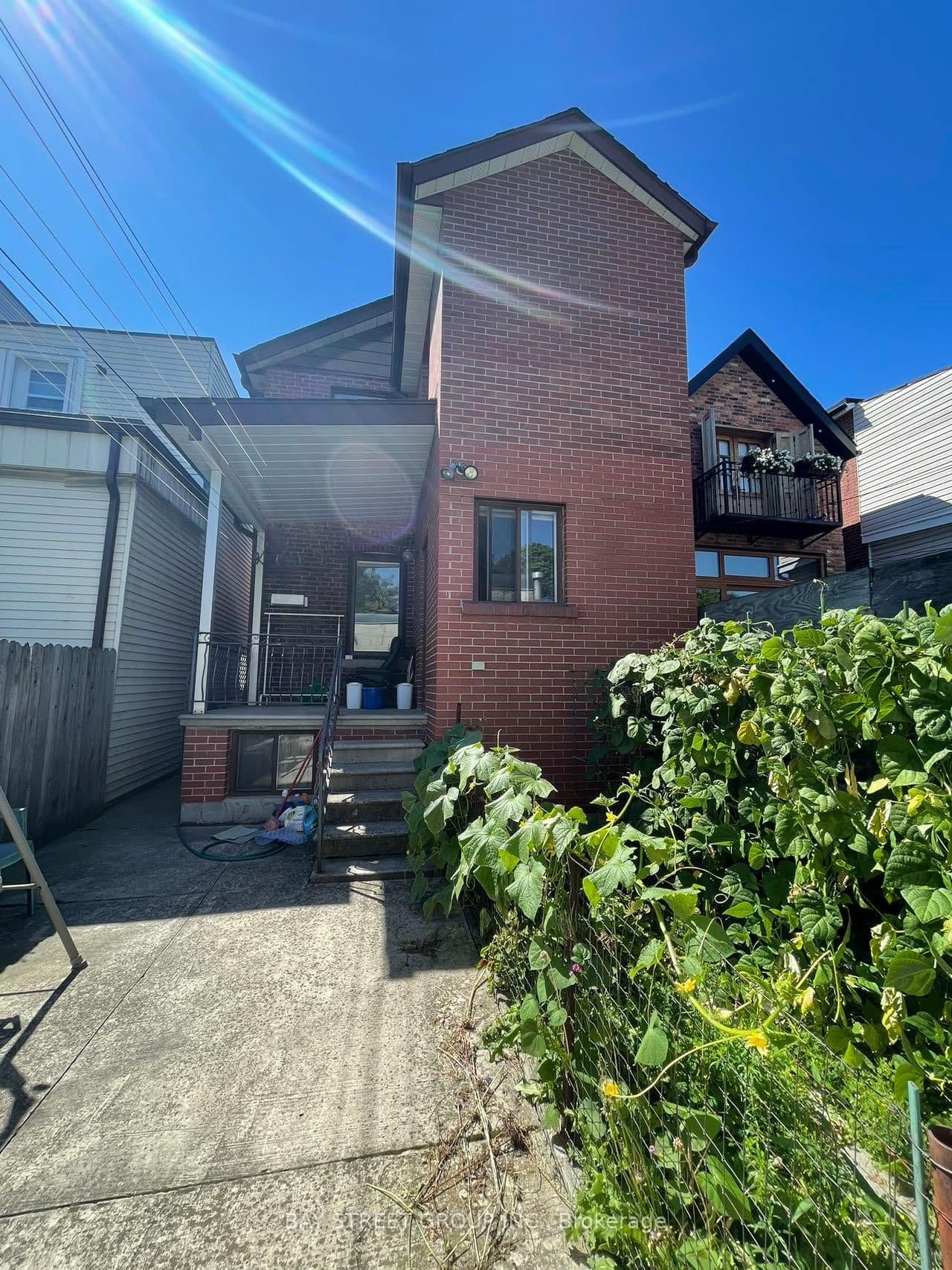 543 Crawford Street thumbnail 14