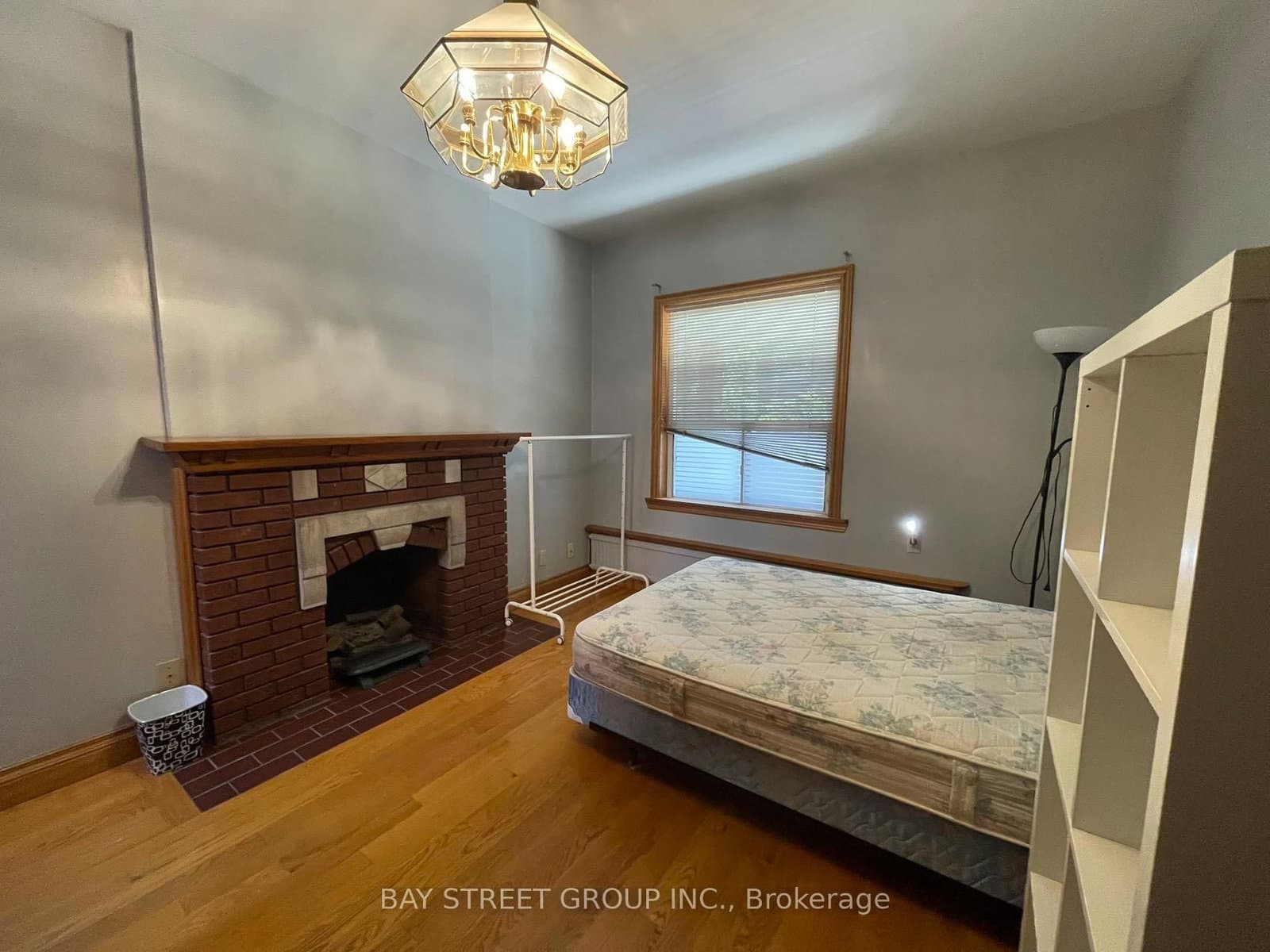 543 Crawford Street thumbnail 6
