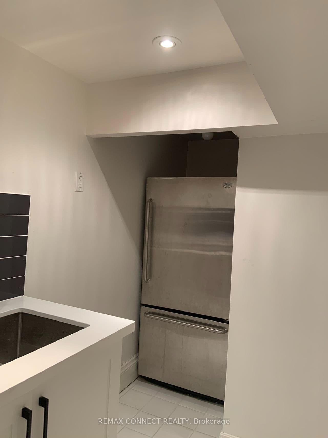 123 Bedford Road, Unit Lower thumbnail 11