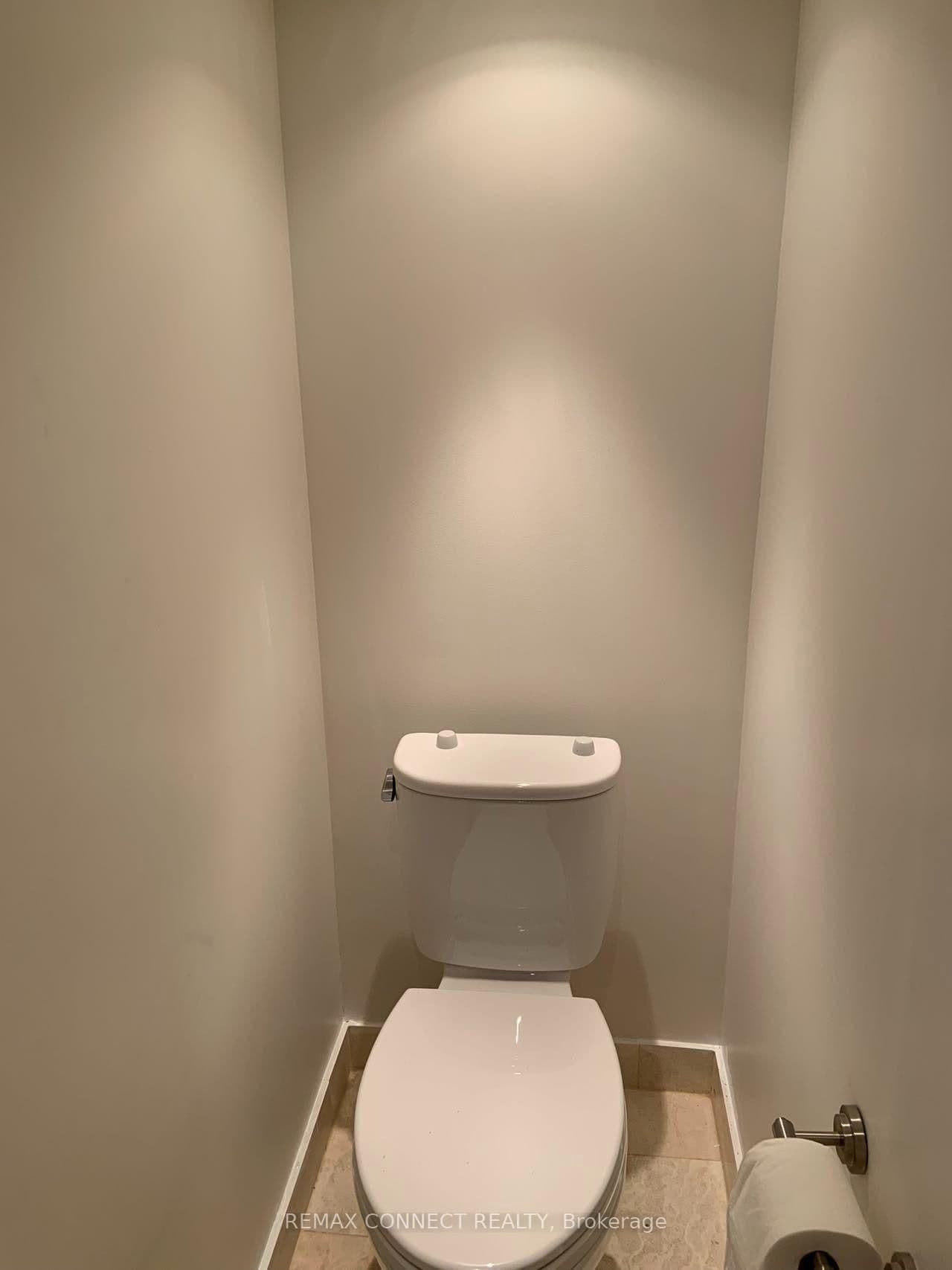 123 Bedford Road, Unit Lower thumbnail 15