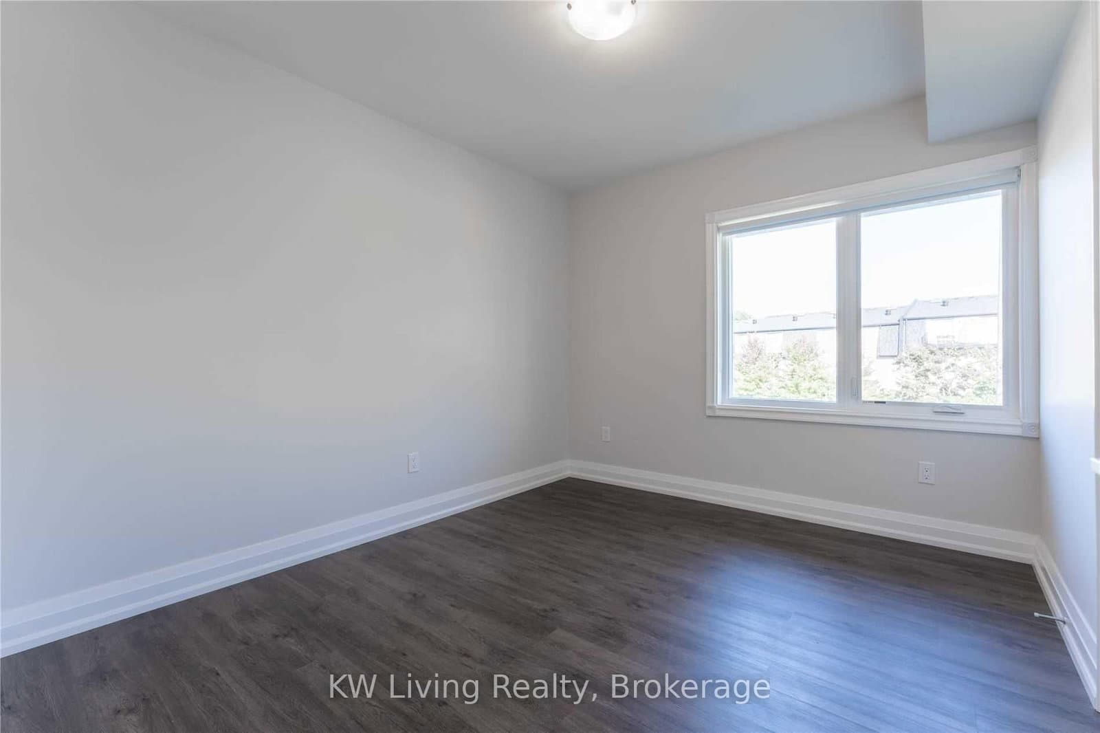 64 Overton Crescent, Unit 4 thumbnail 6