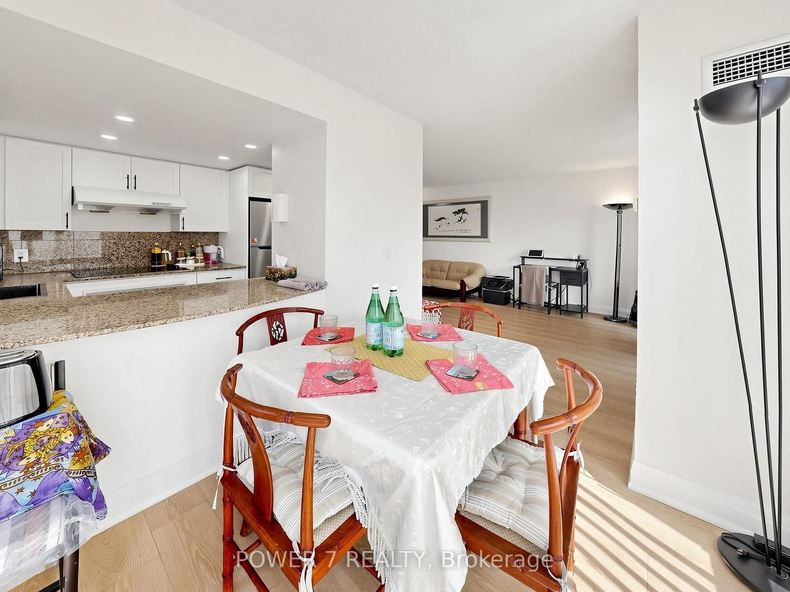 8 Park Road, Unit 2512 thumbnail 14